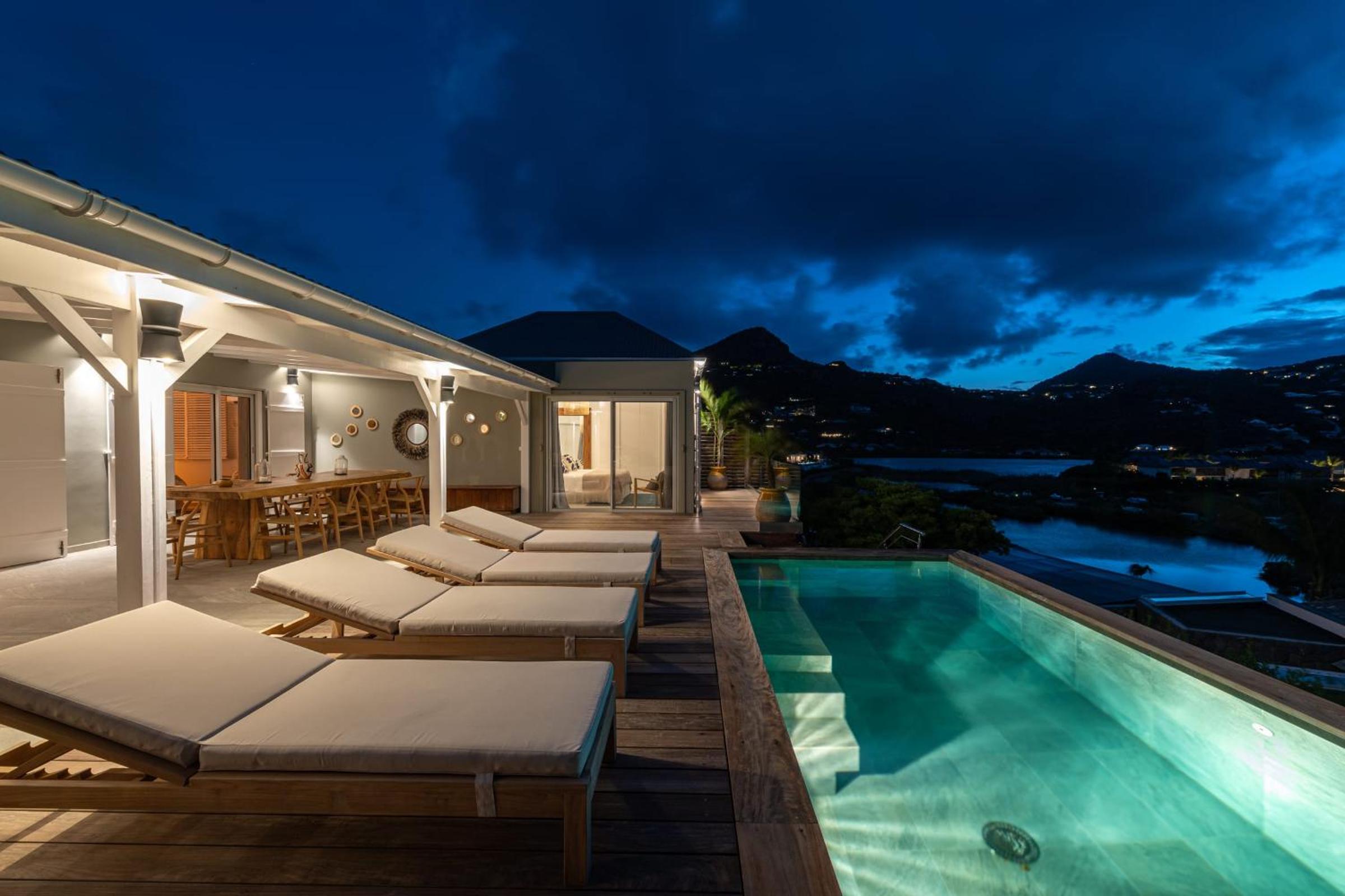 Villa Essenia - Vue Lagon avec Piscine