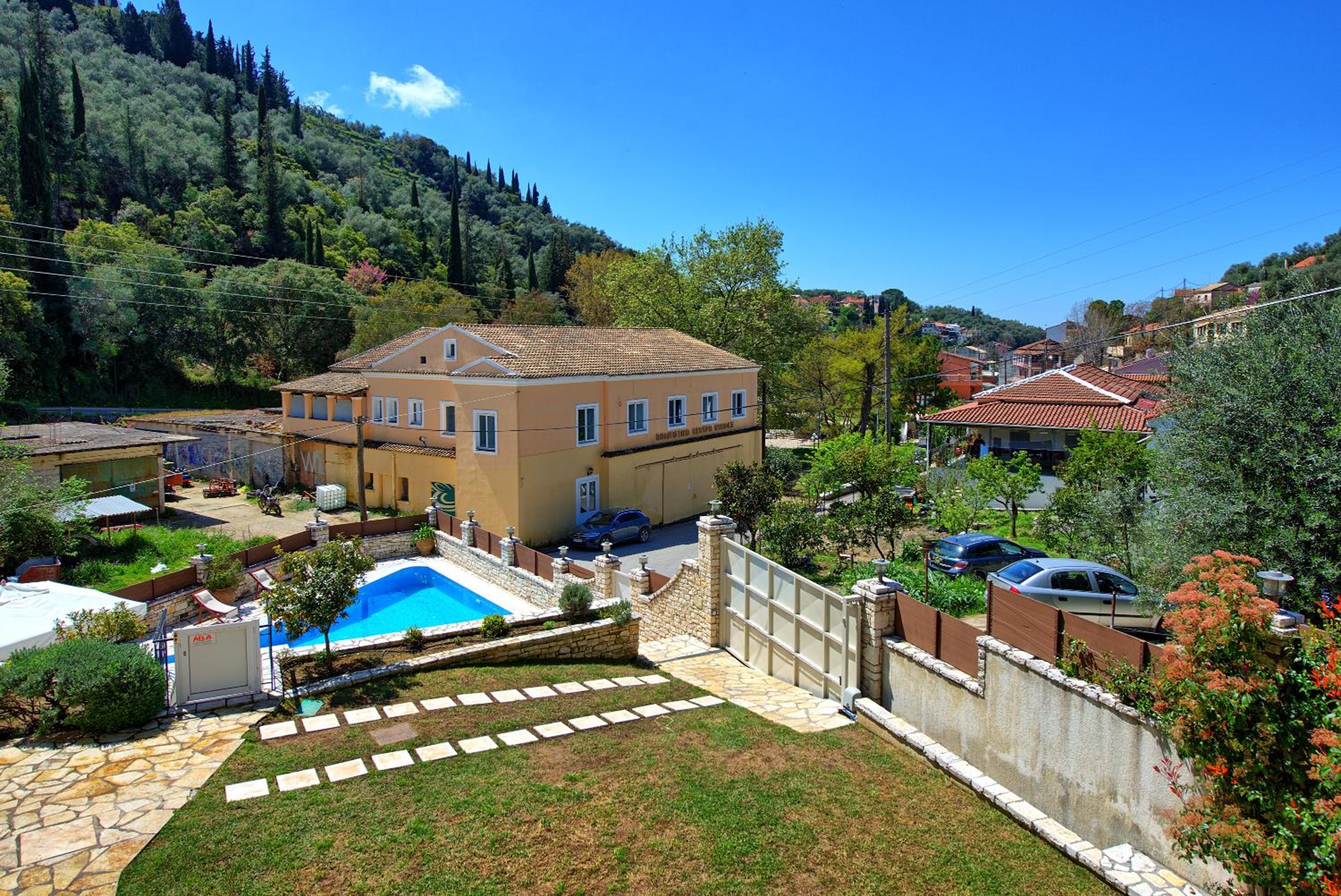 Hotel Villa Angie by PosarelliVillas - Image 1