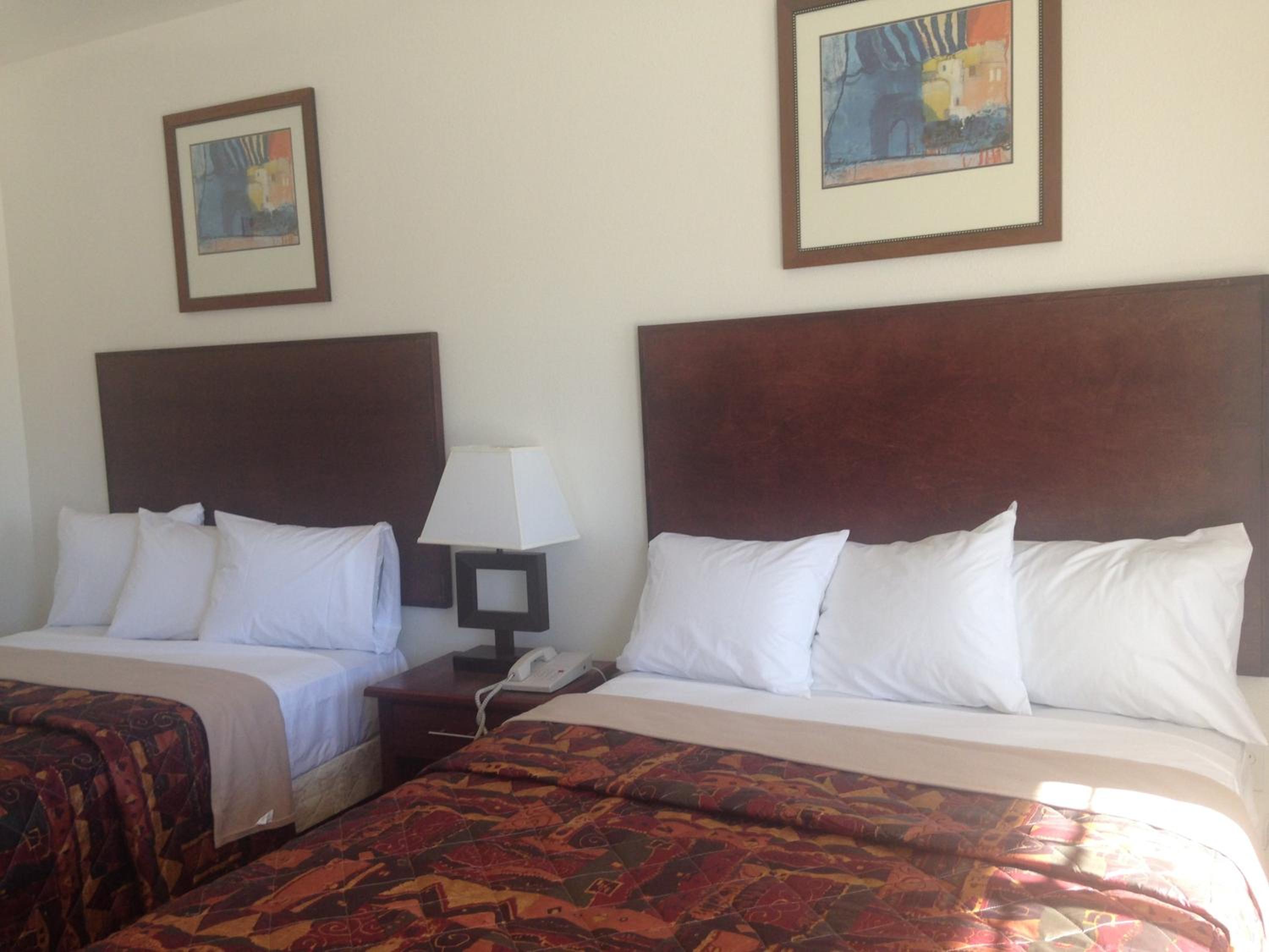 Ridgecrest Vacations - America Inn  Suites - Property Image 17