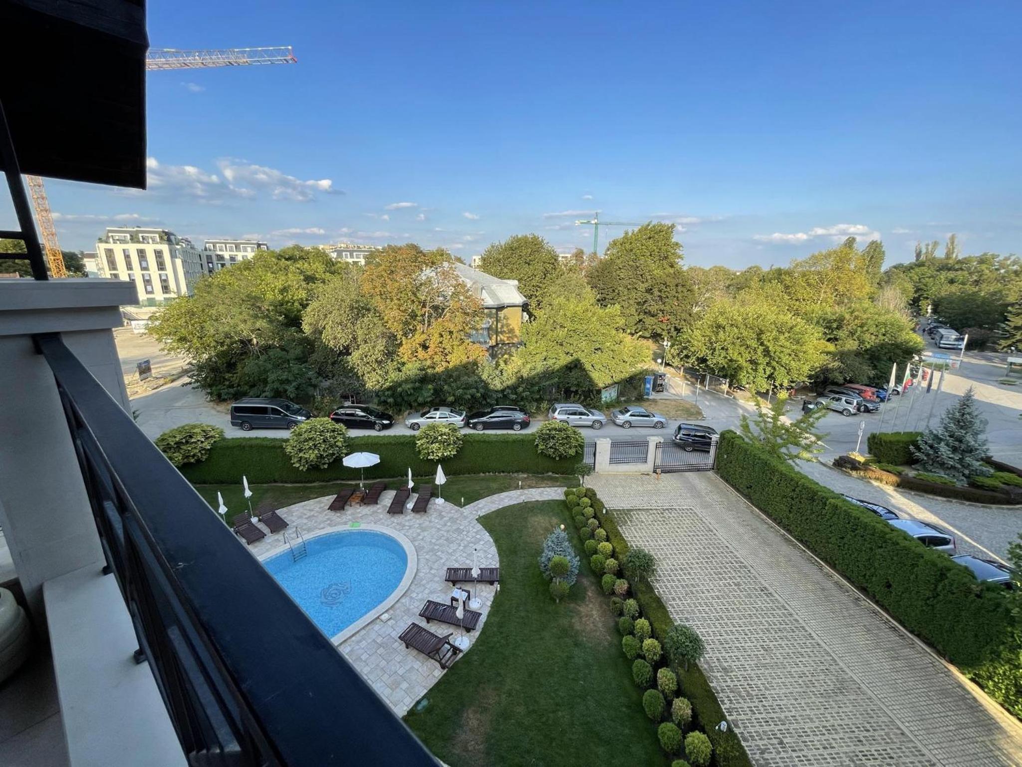 Stunning 2-Bed Apartment in sea resort Varna