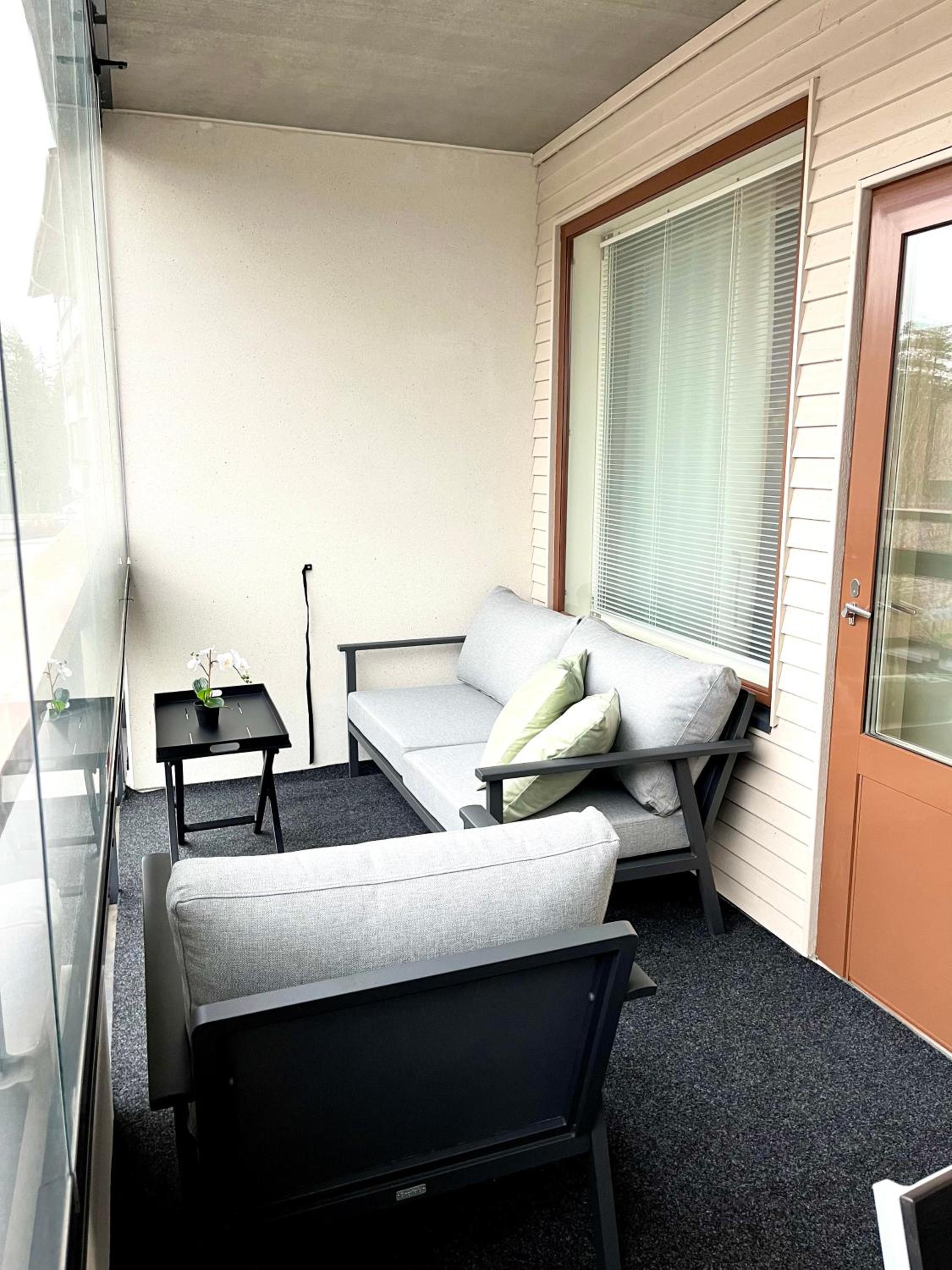 Premium Chalet 4212 Green view 4