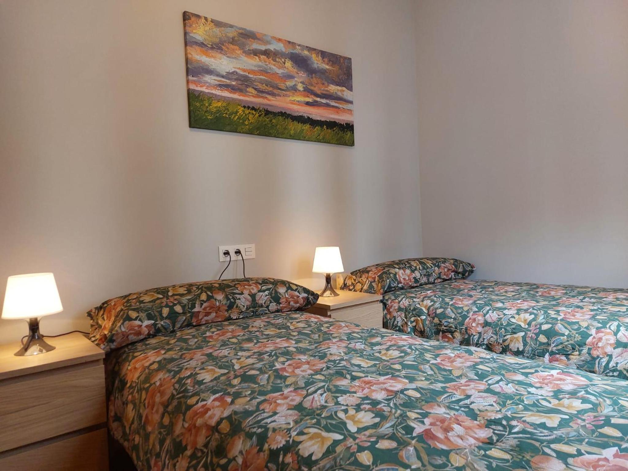 Habitación en apartamento con zonas comunes compartida H1