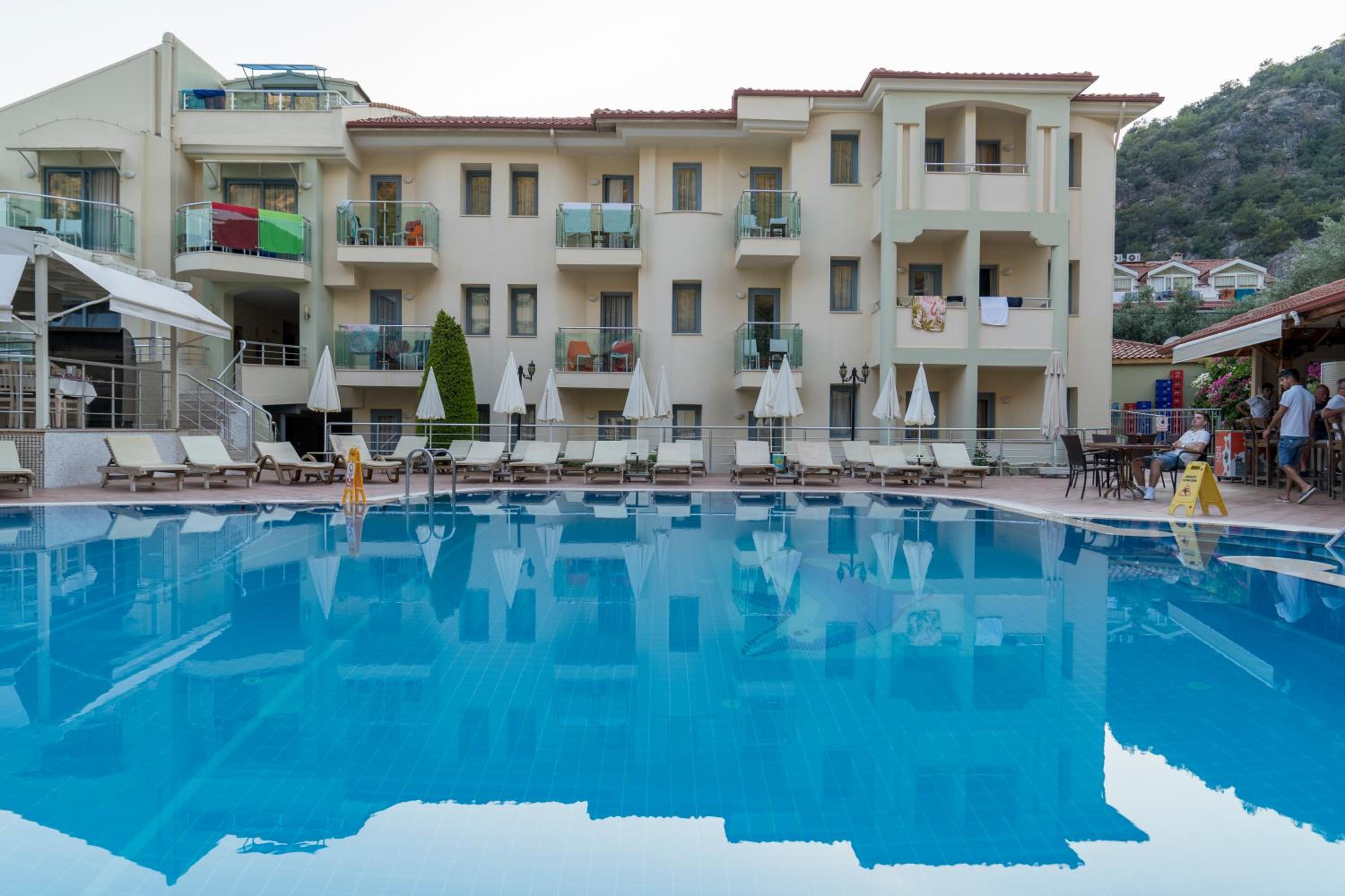 Belcehan Hotel