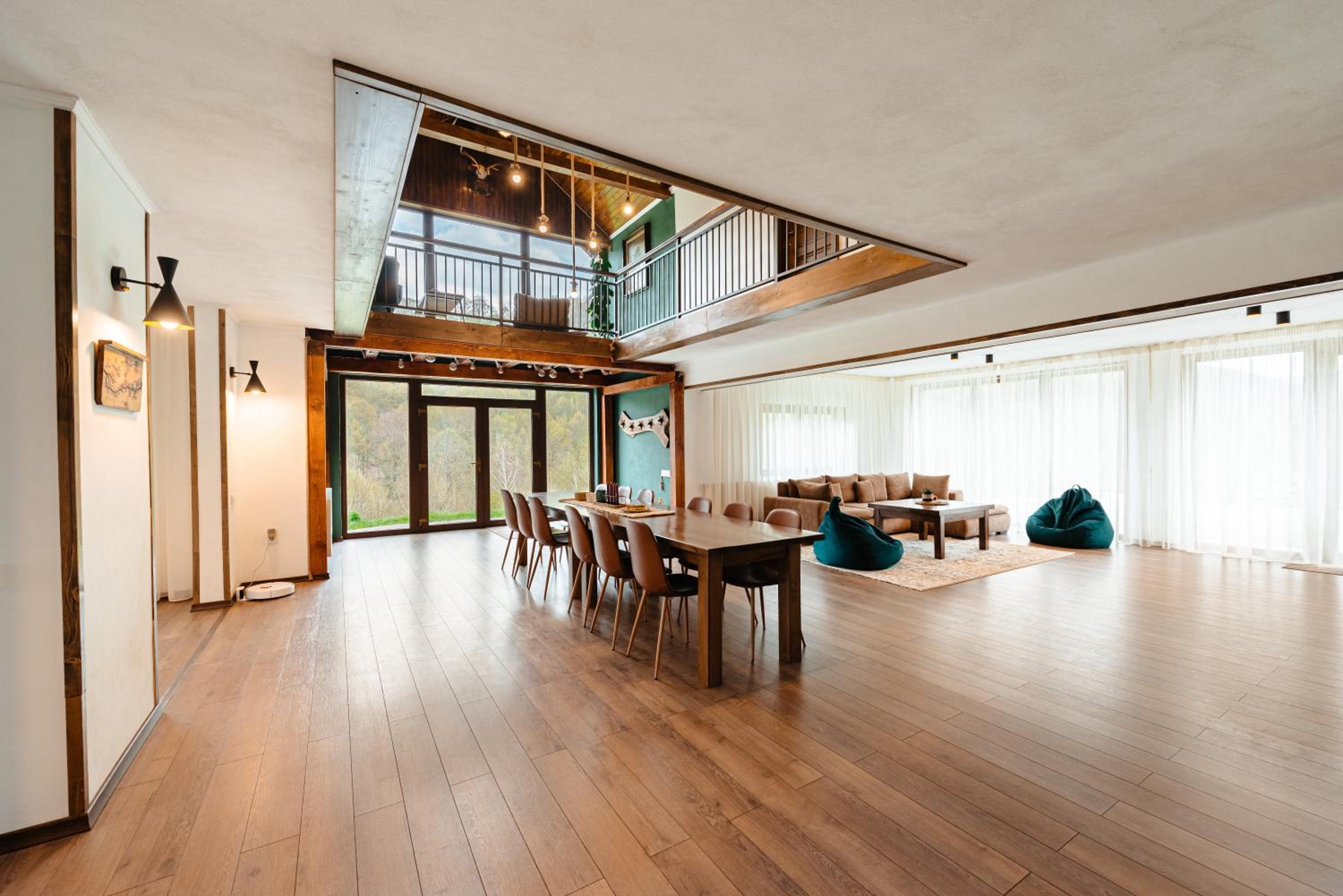 meeting & event spaces