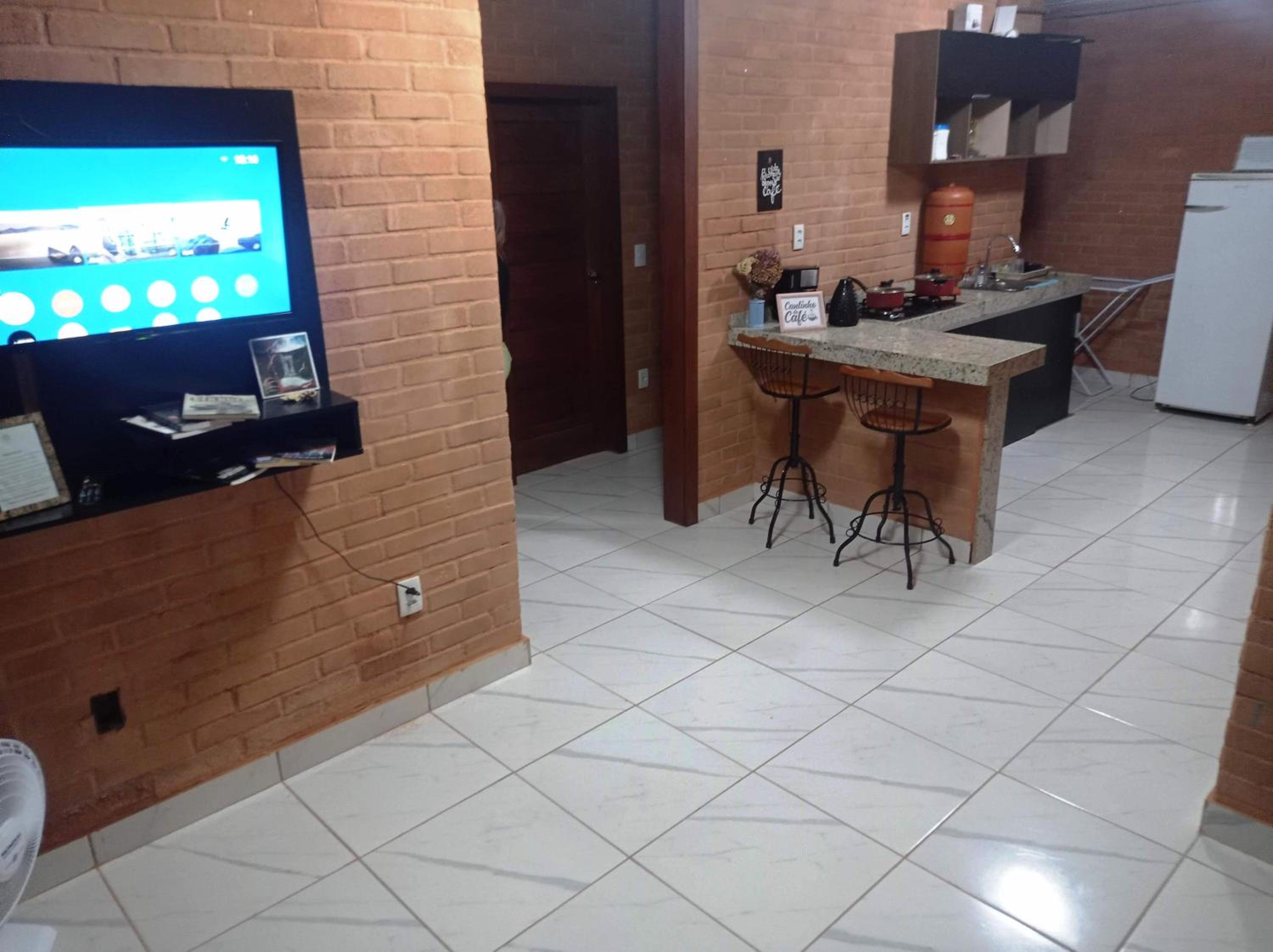 Suite 2 ambientes AR na área central para 2 ou 3 pessoas-202A