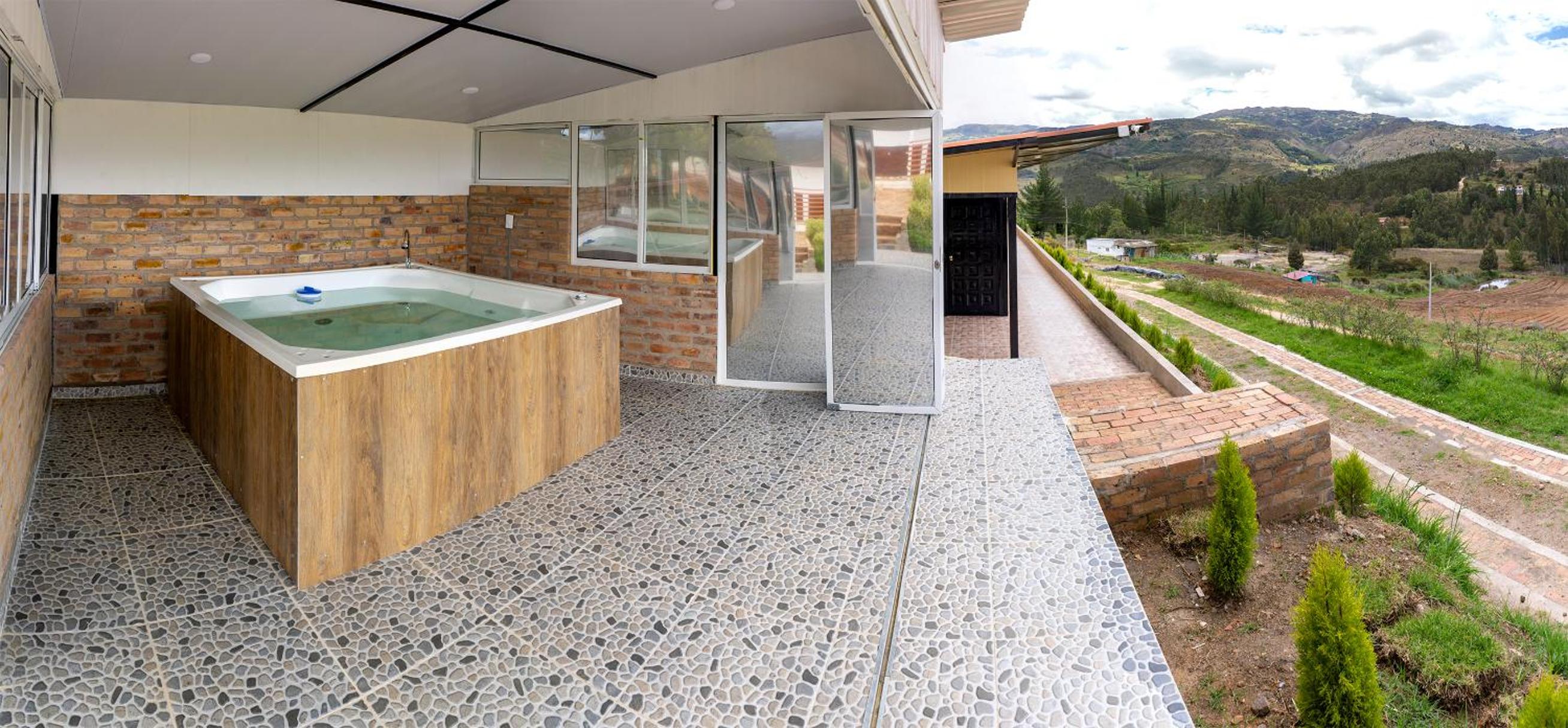 Chalet Íntimo-Delpilar con zona de Jacuzzi !