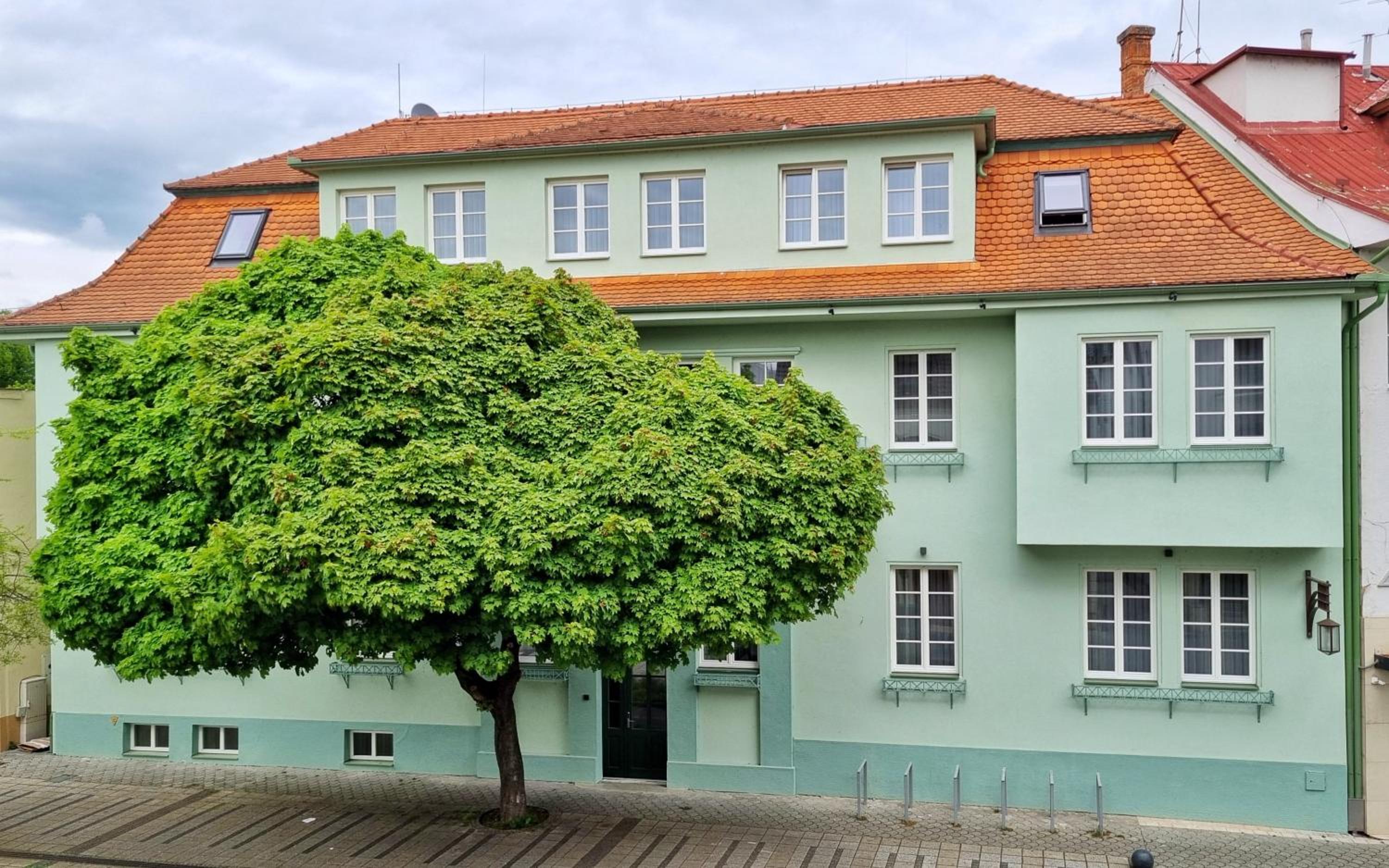 Hotel Wellness Hotel Smaragd Piešťany - Image 1