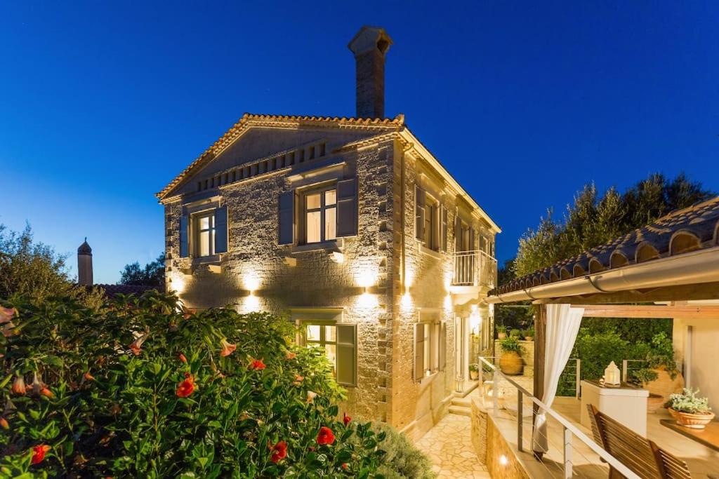 Hotel La Maison - Image 1