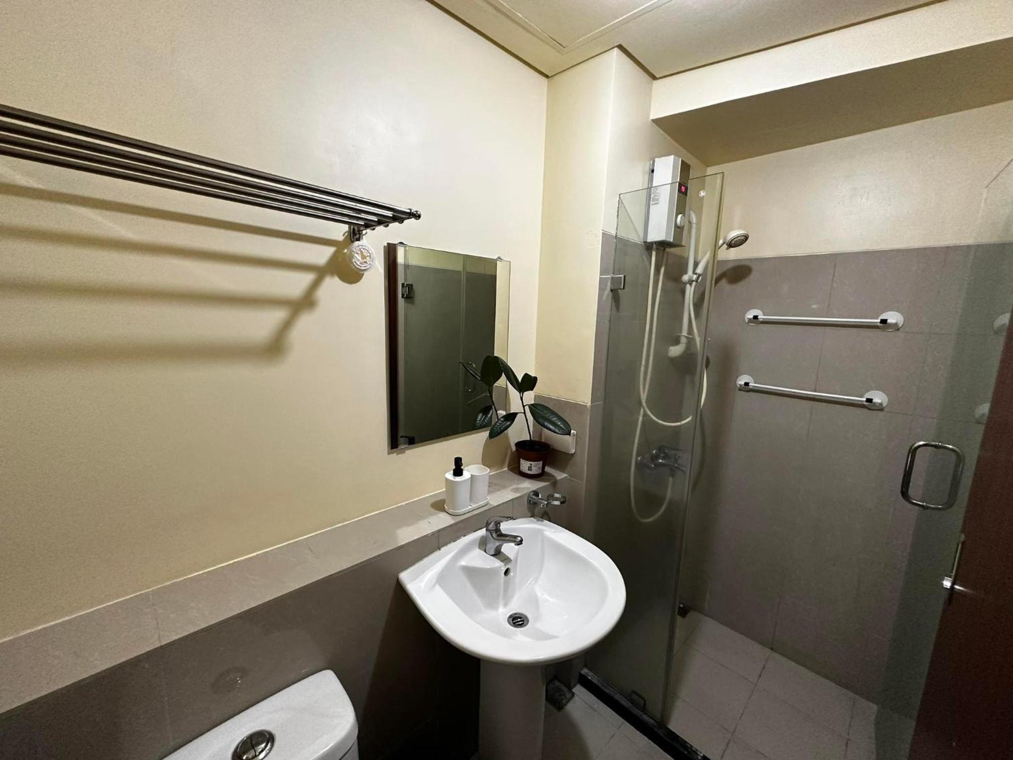Modern Condo Living in Makati view 3