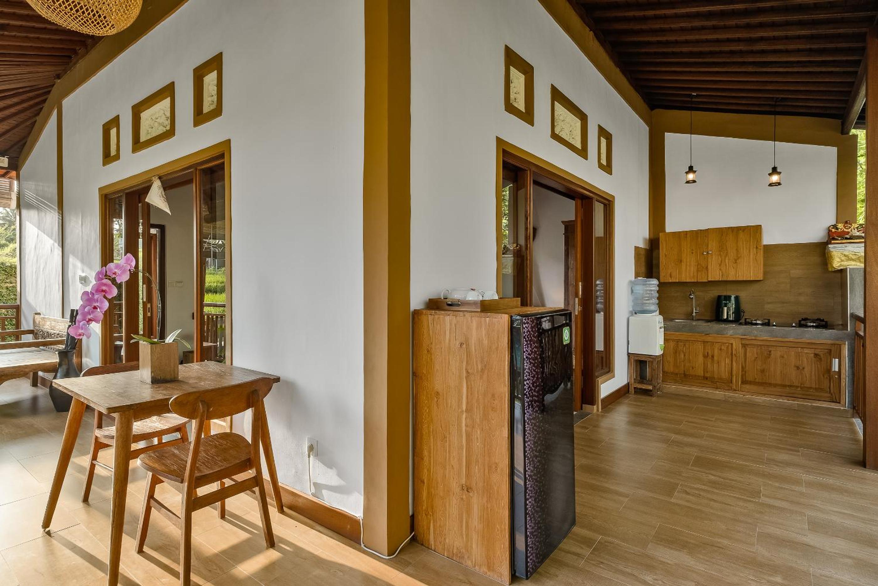 Ratni Ubud Villa view 4