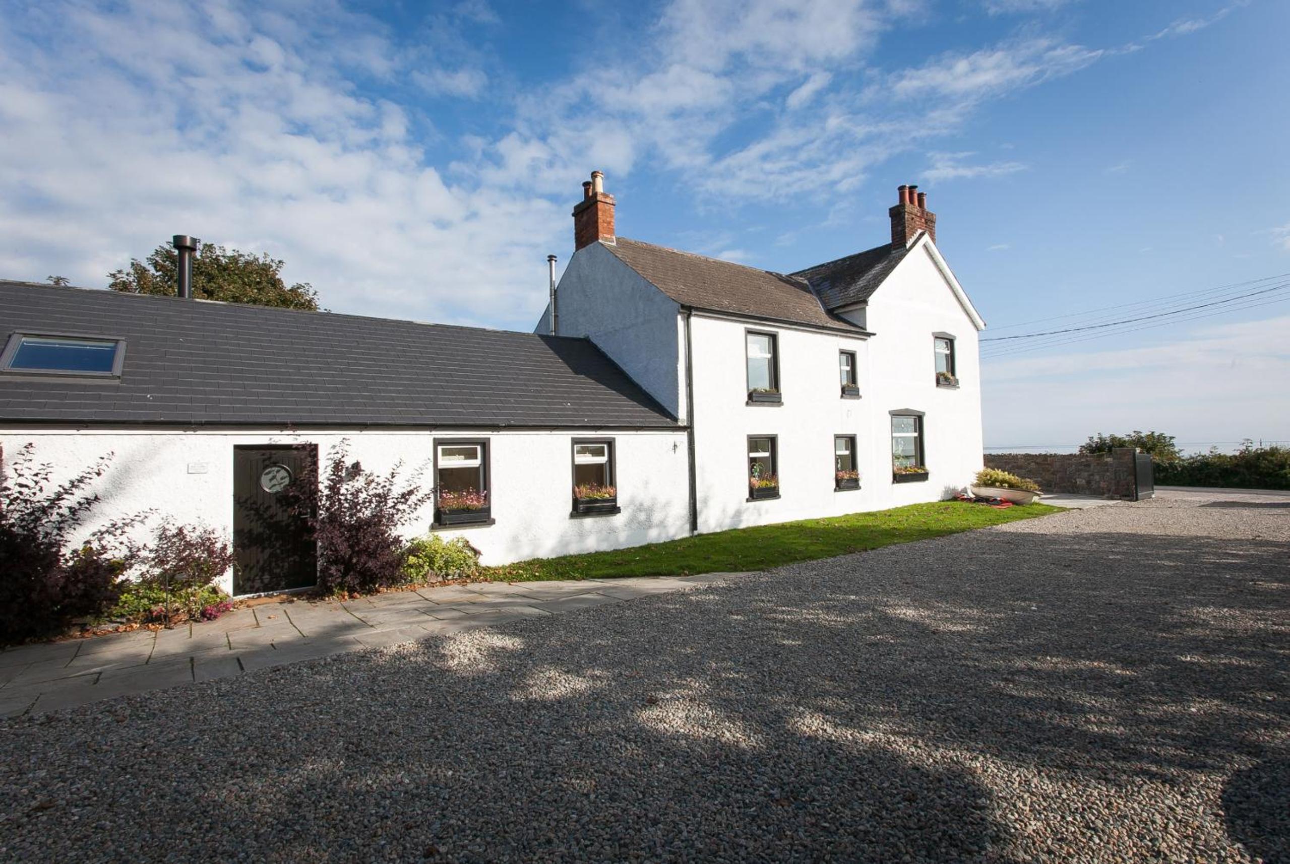 Manse On The Beach view 3