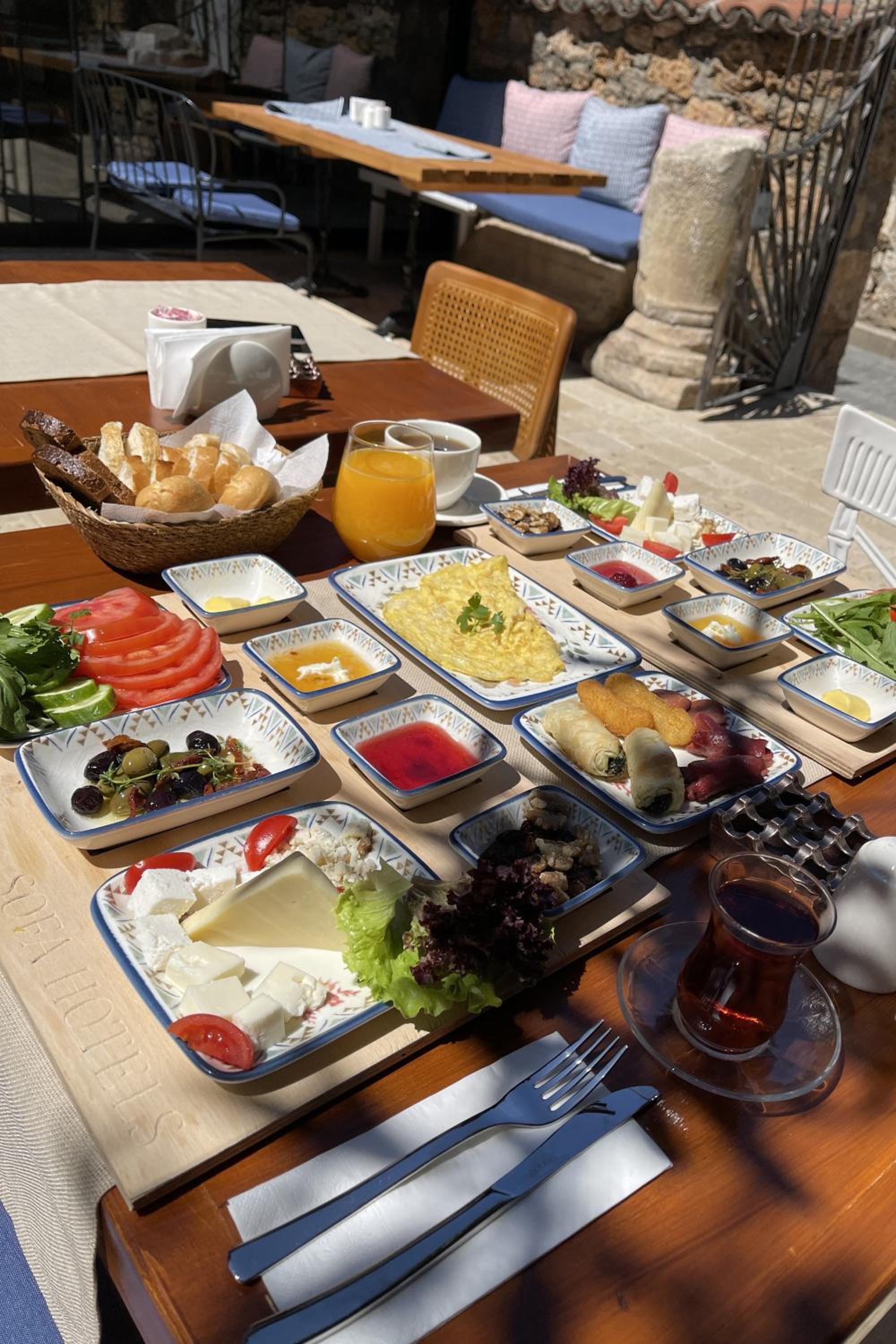 Sofa Hotels Kaleiçi - Image 25