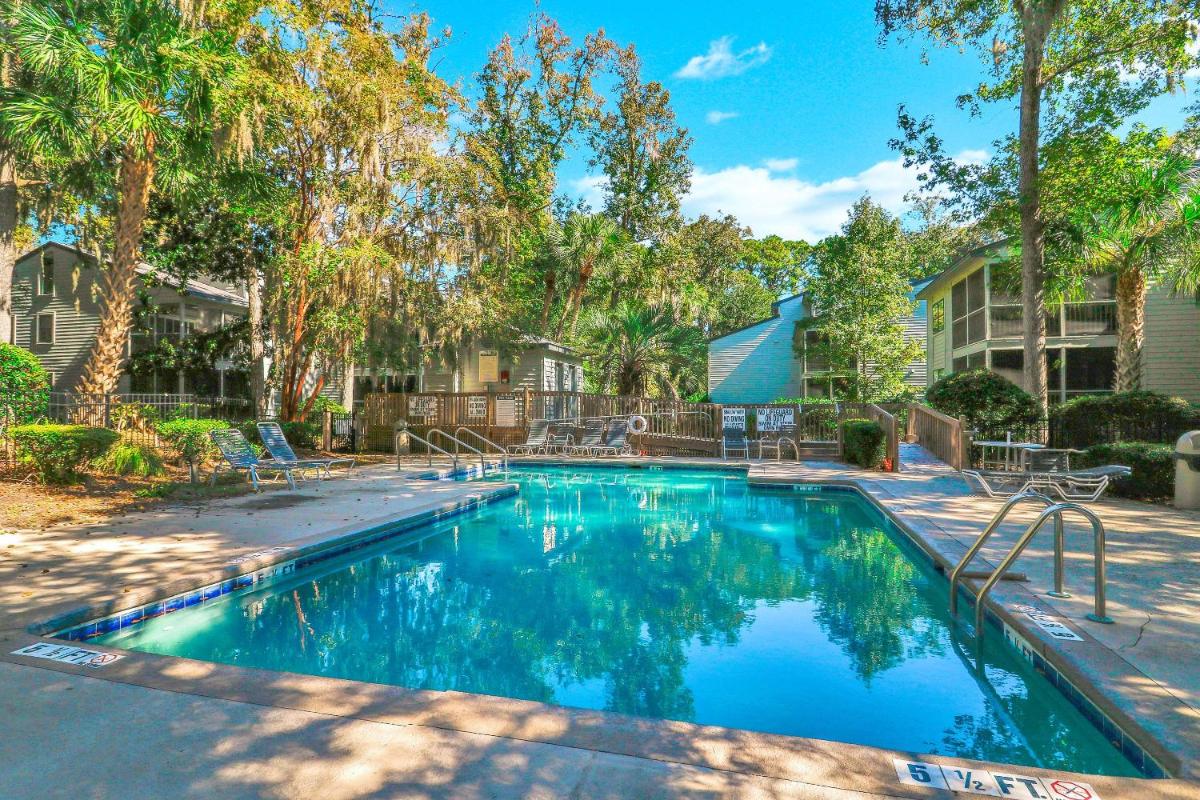 Hilton Head Vacations - 6401 Treetops - Property Image 2