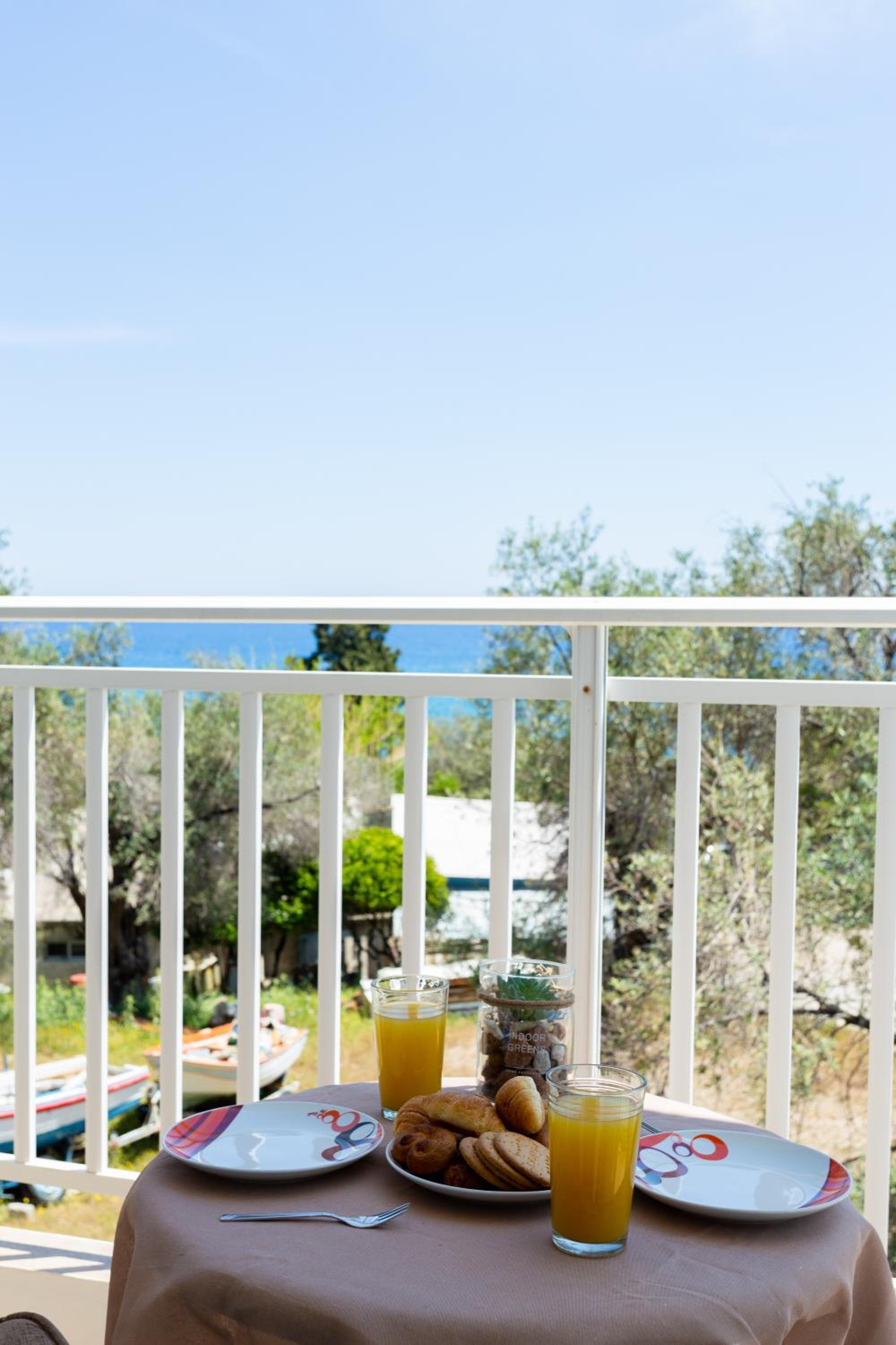 Stelios studios view 4