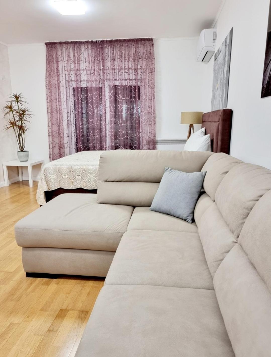 Becici Studio Apartment