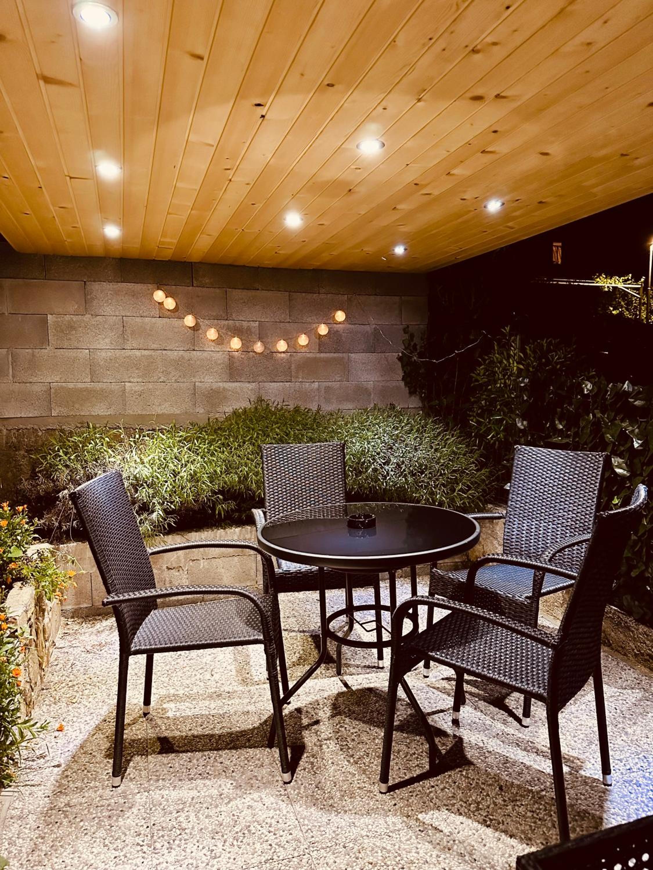 Pinny Apartment