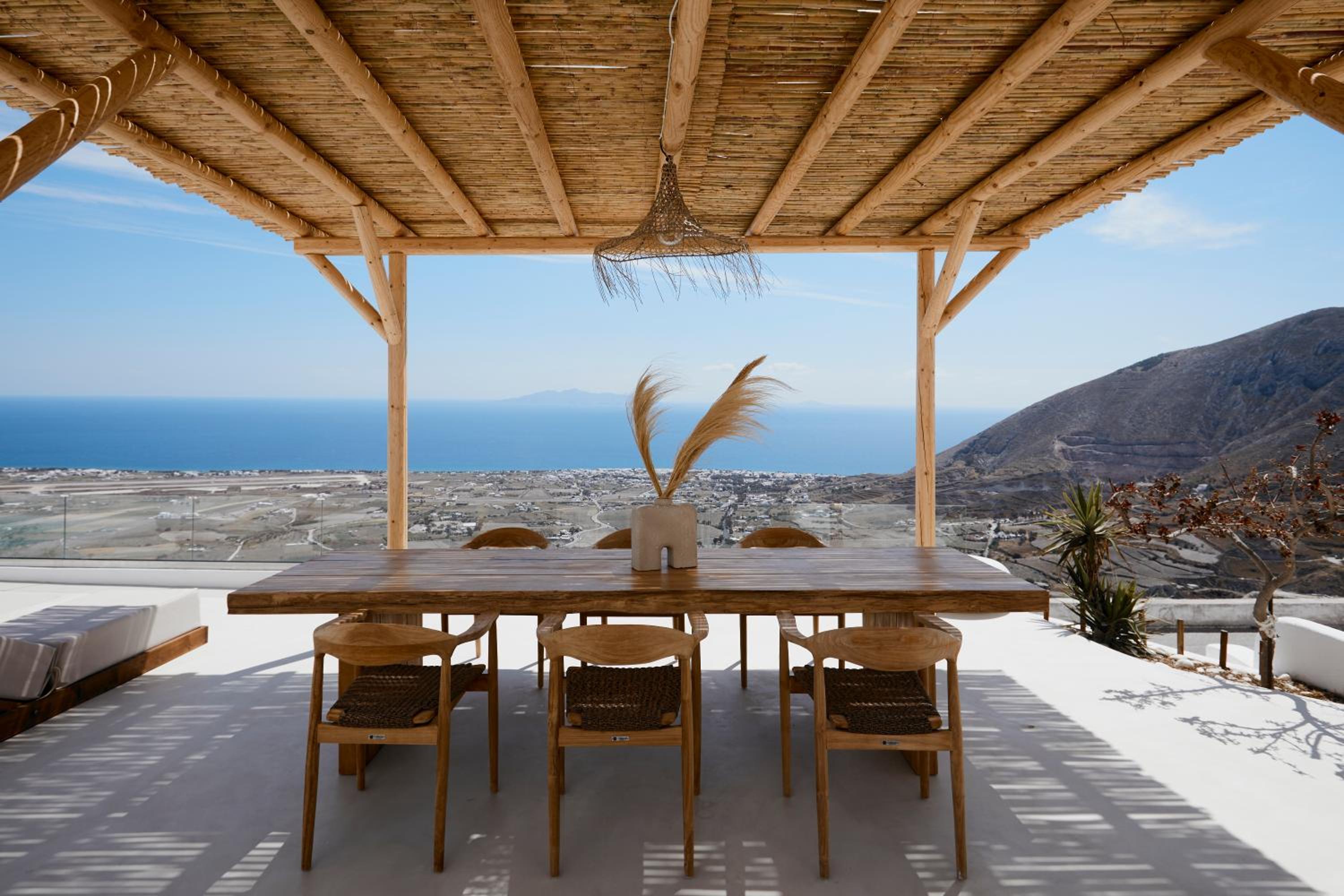 Bluewhite Suites & Villa Santorini photo 4