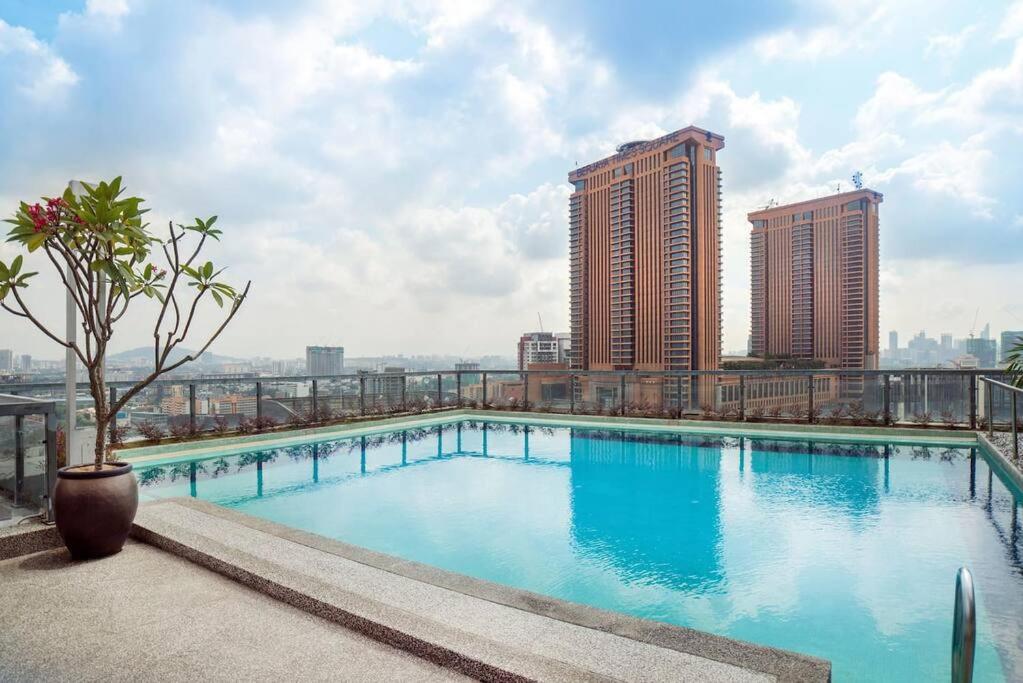 Bintang Fairlane 2mins PavilionKL TRX KLCC - AJhome