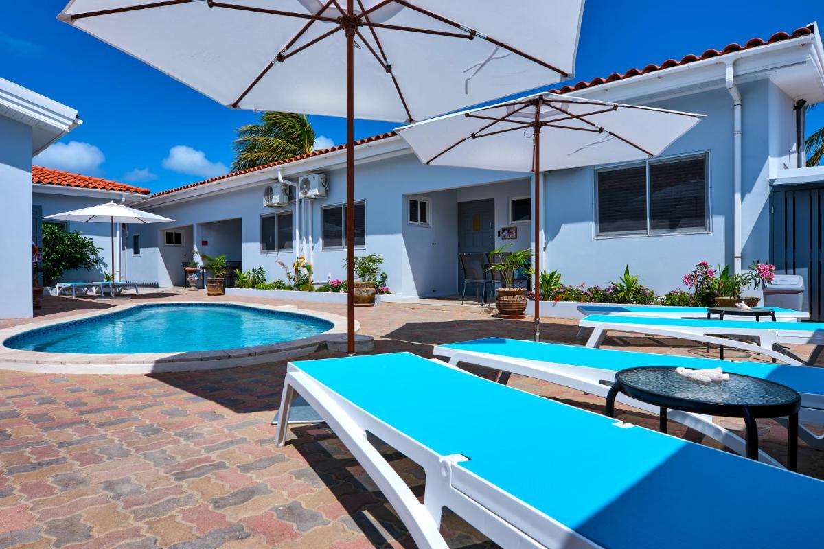 outdoor BBQ area