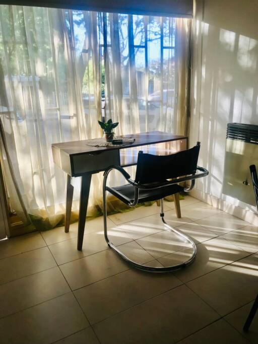 Cálido Loft con pileta cerca del centro.