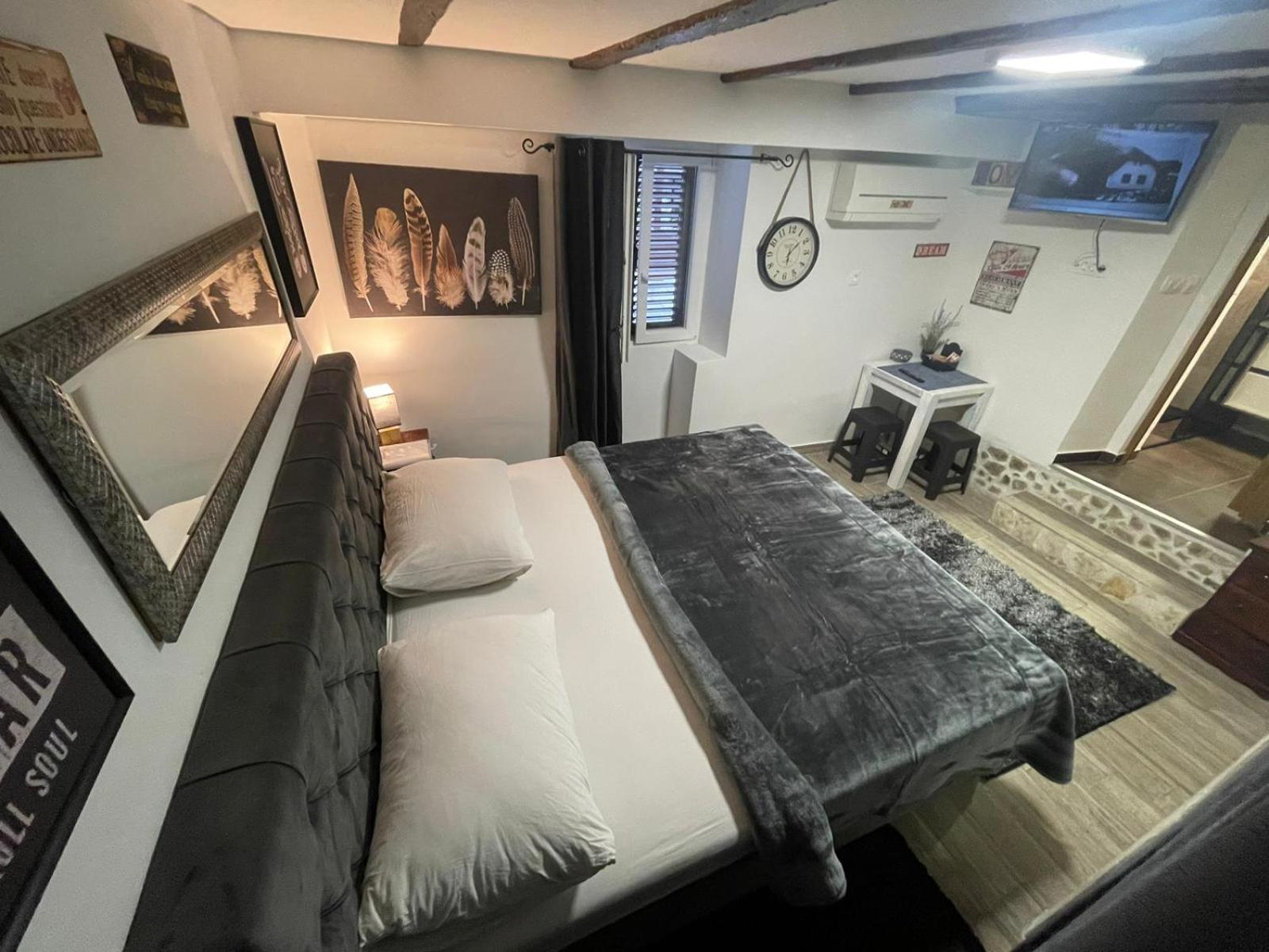 Tequila Apartments — photo 31