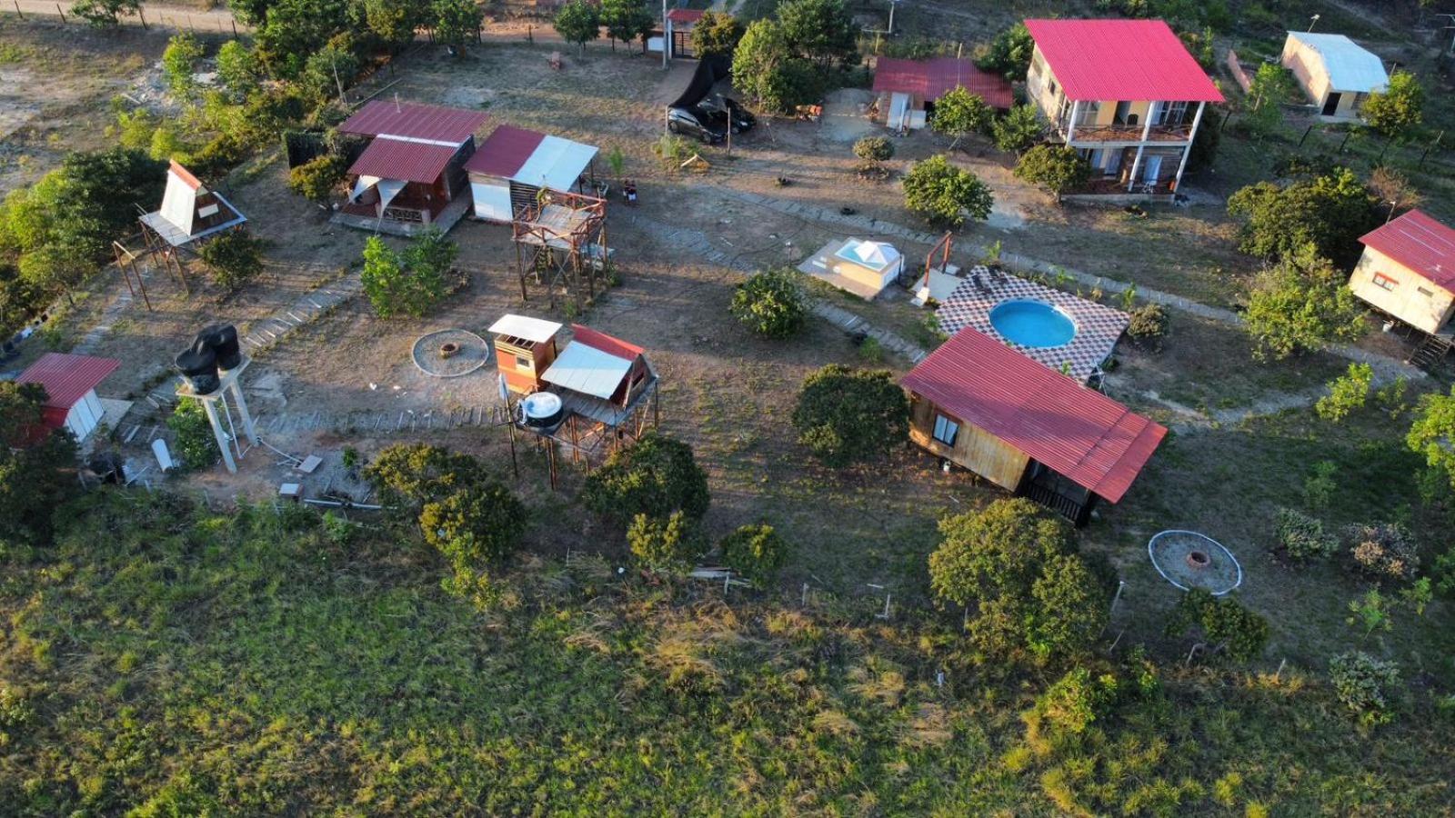GLAMPING Y CABAÑAS EL MANÁ