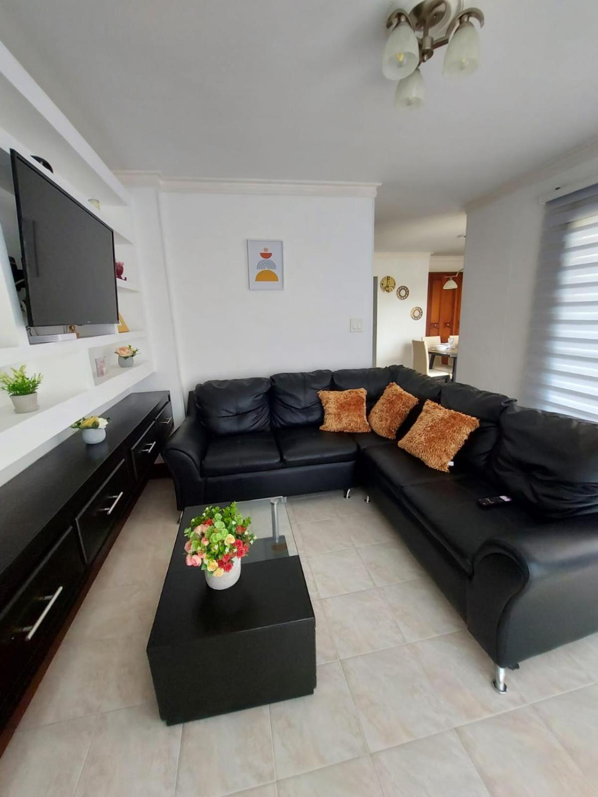 Apartamento VISTA AZUL RODADERO LAURELES 801