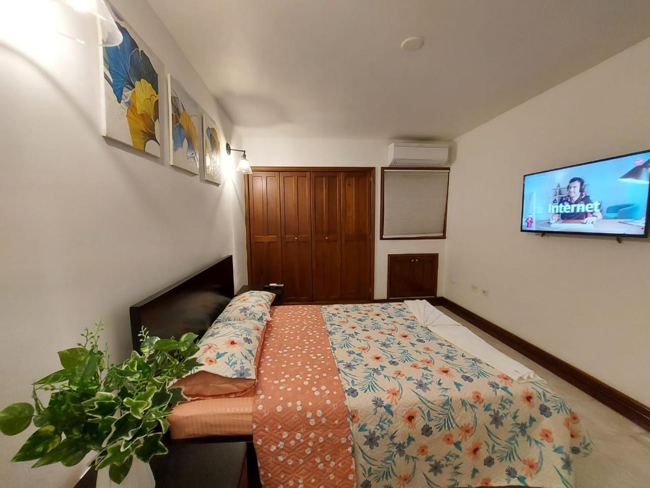 Apartamento VISTA AZUL RODADERO LAURELES 801