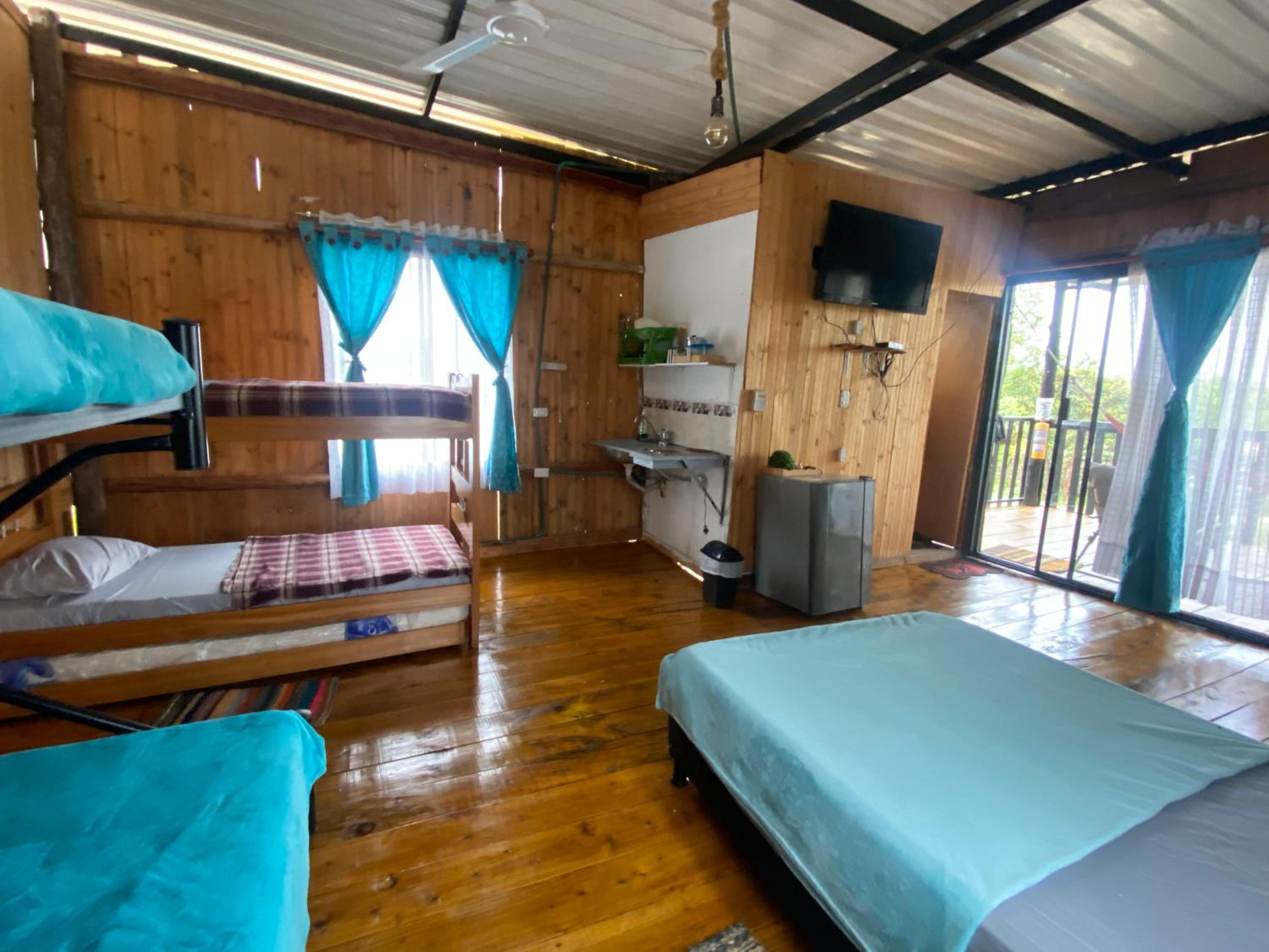 GLAMPING Y CABAÑAS EL MANÁ
