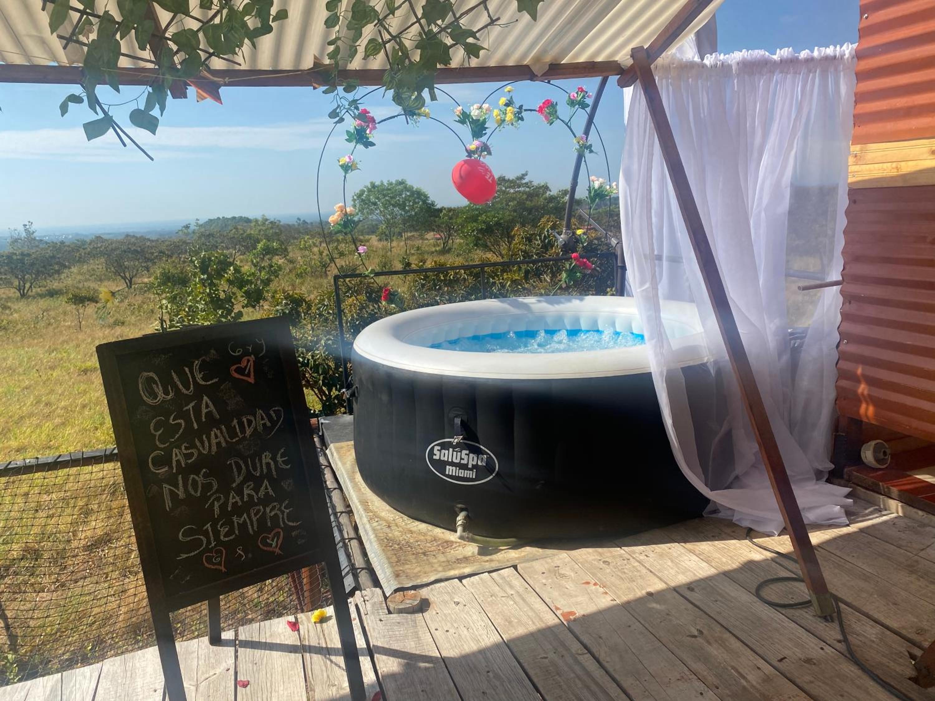GLAMPING Y CABAÑAS EL MANÁ