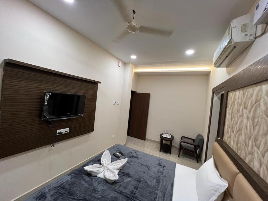 THE PARK AVENUE HOTEL - Business Class Hotel Near Central Railway Station Chennai Periyamet