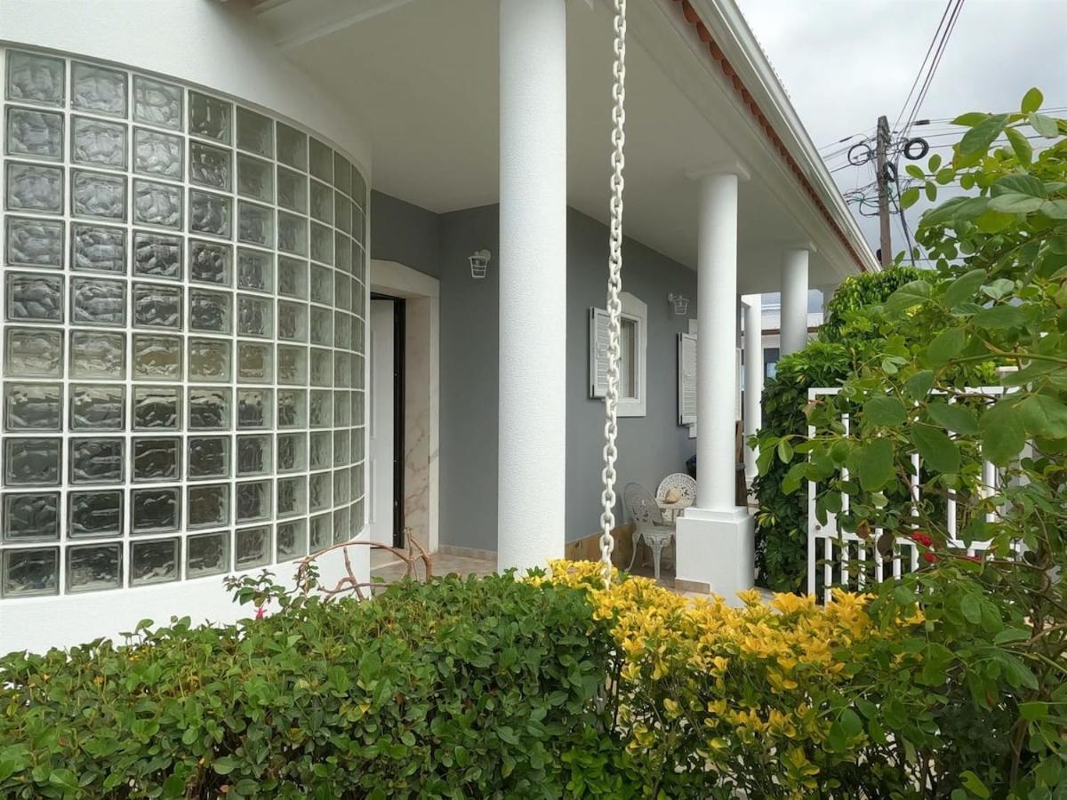Luxury Apartment 4 Bedrooms Pool in Marisol view 3