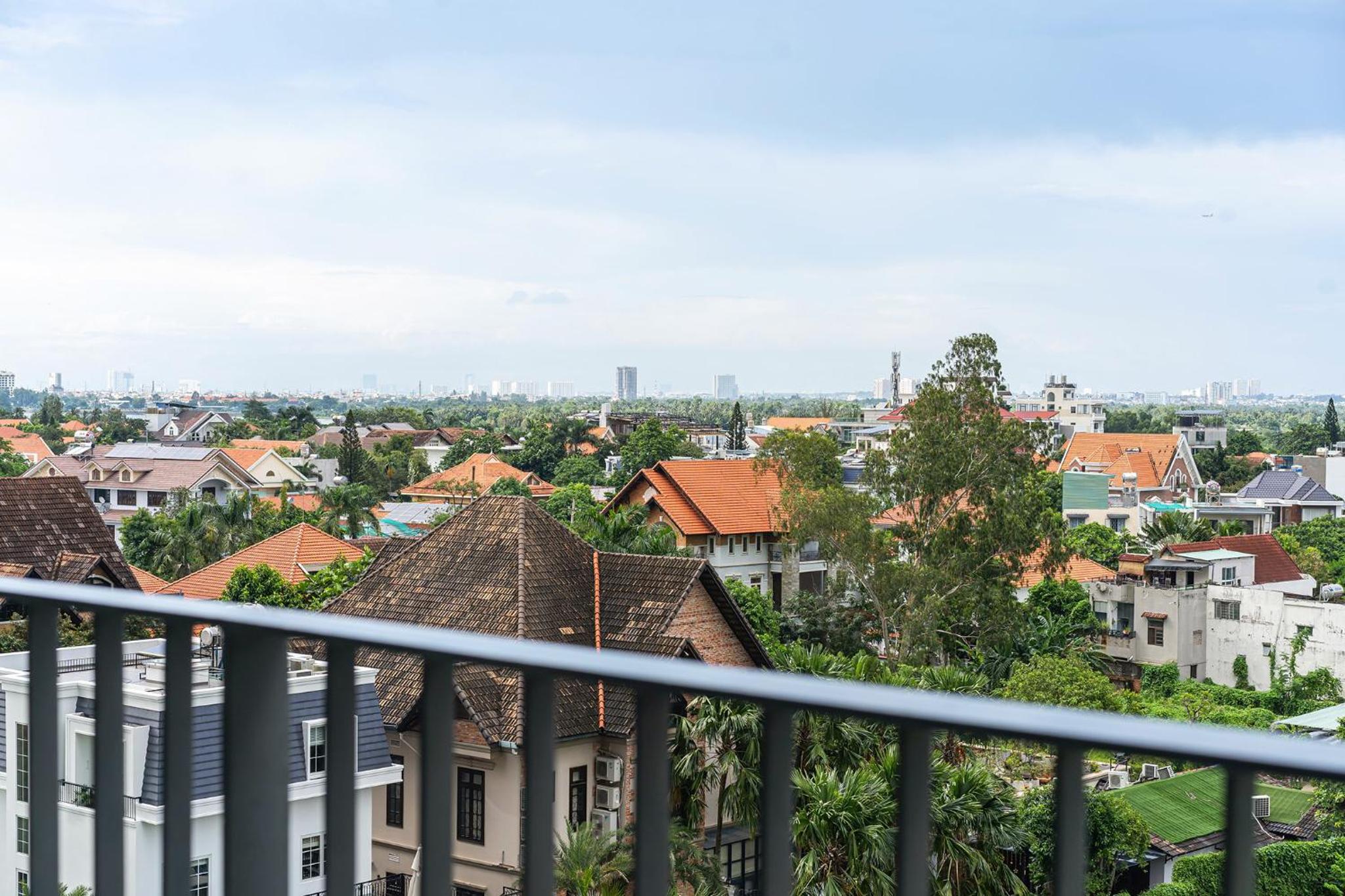 ambiHOME 3BR 2WC in Masteri Thao Dien District 2