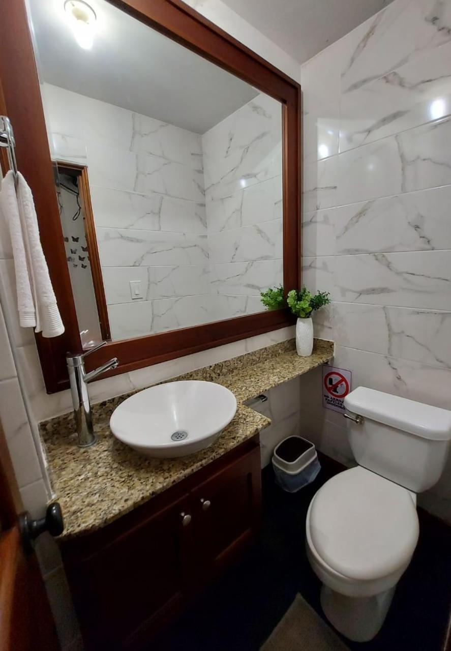Apartamento VISTA AZUL RODADERO LAURELES 801
