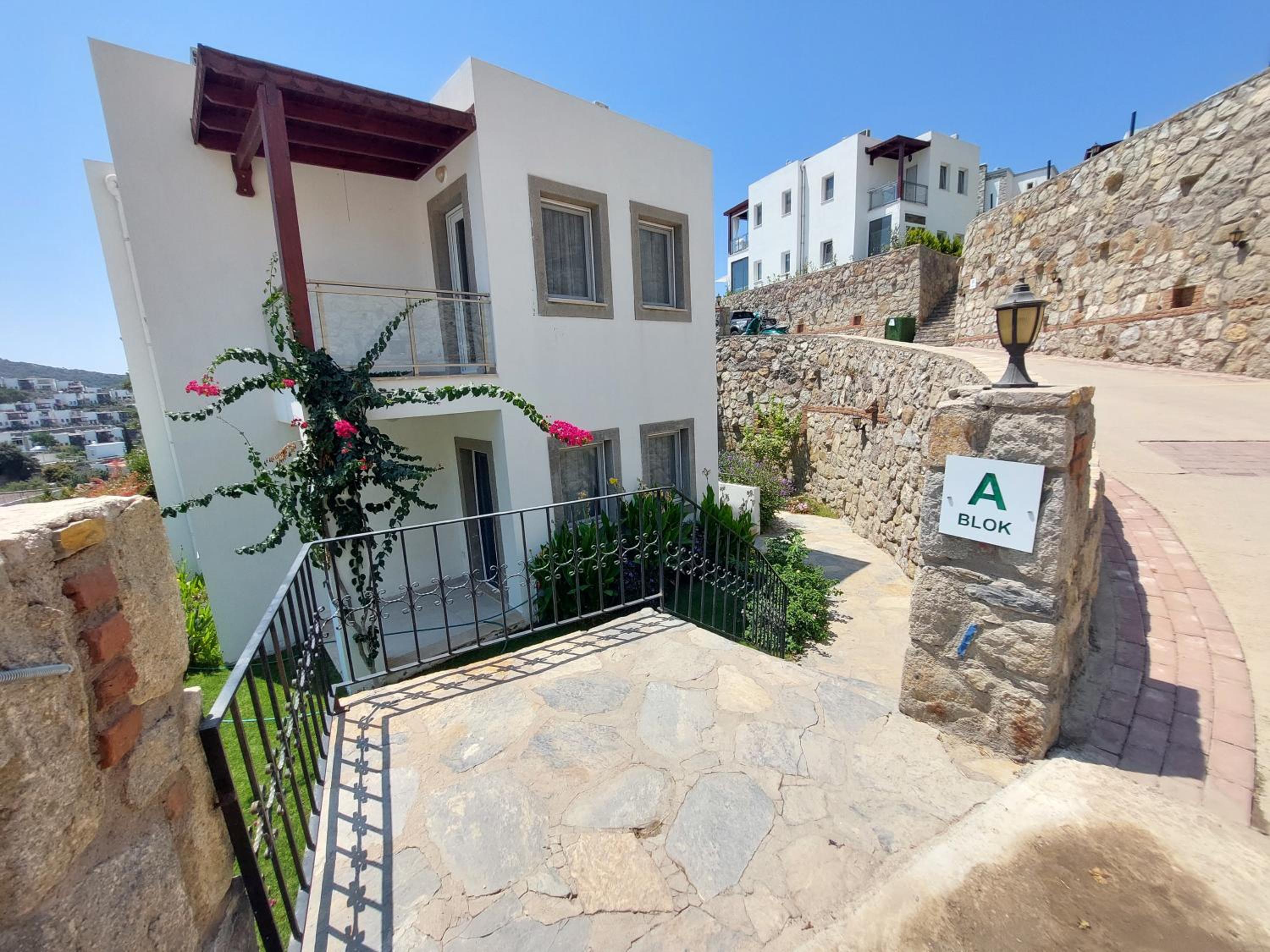 İBAK Apartments