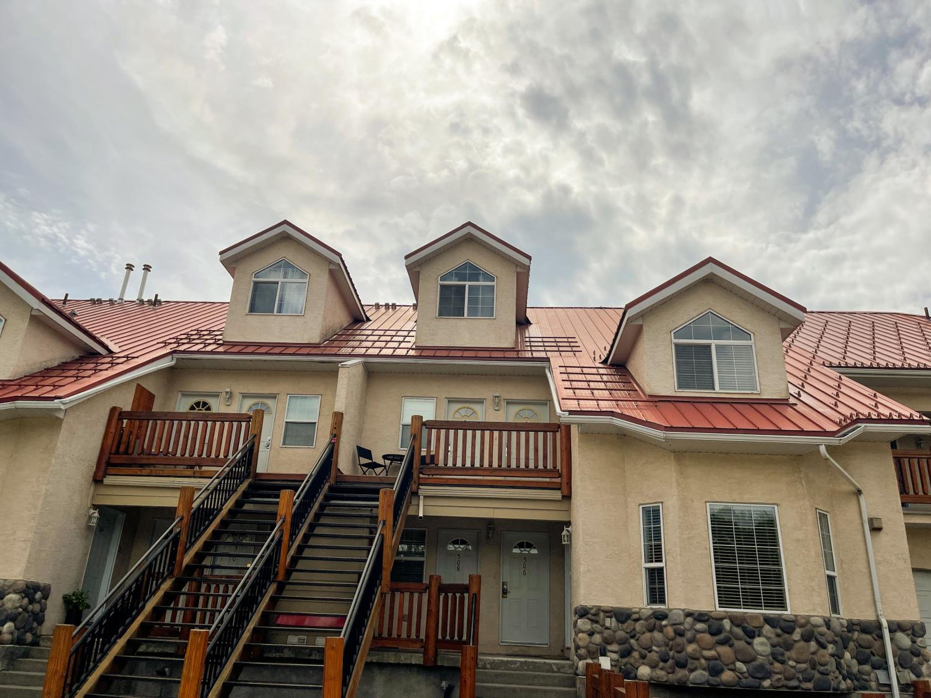Riverside Condos by Fernie Central Reservations