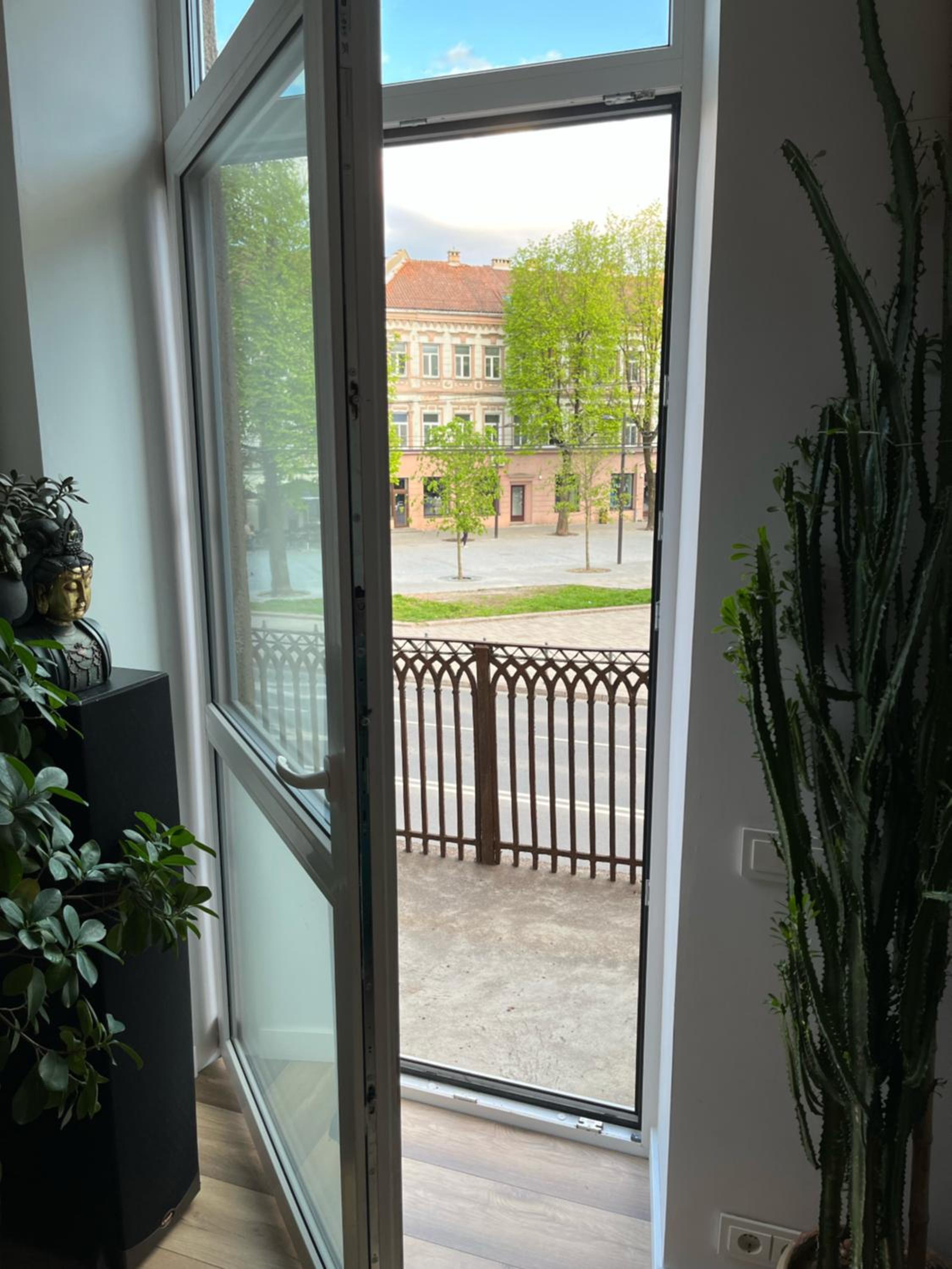 Hotel Happy Kaunas - Image 1