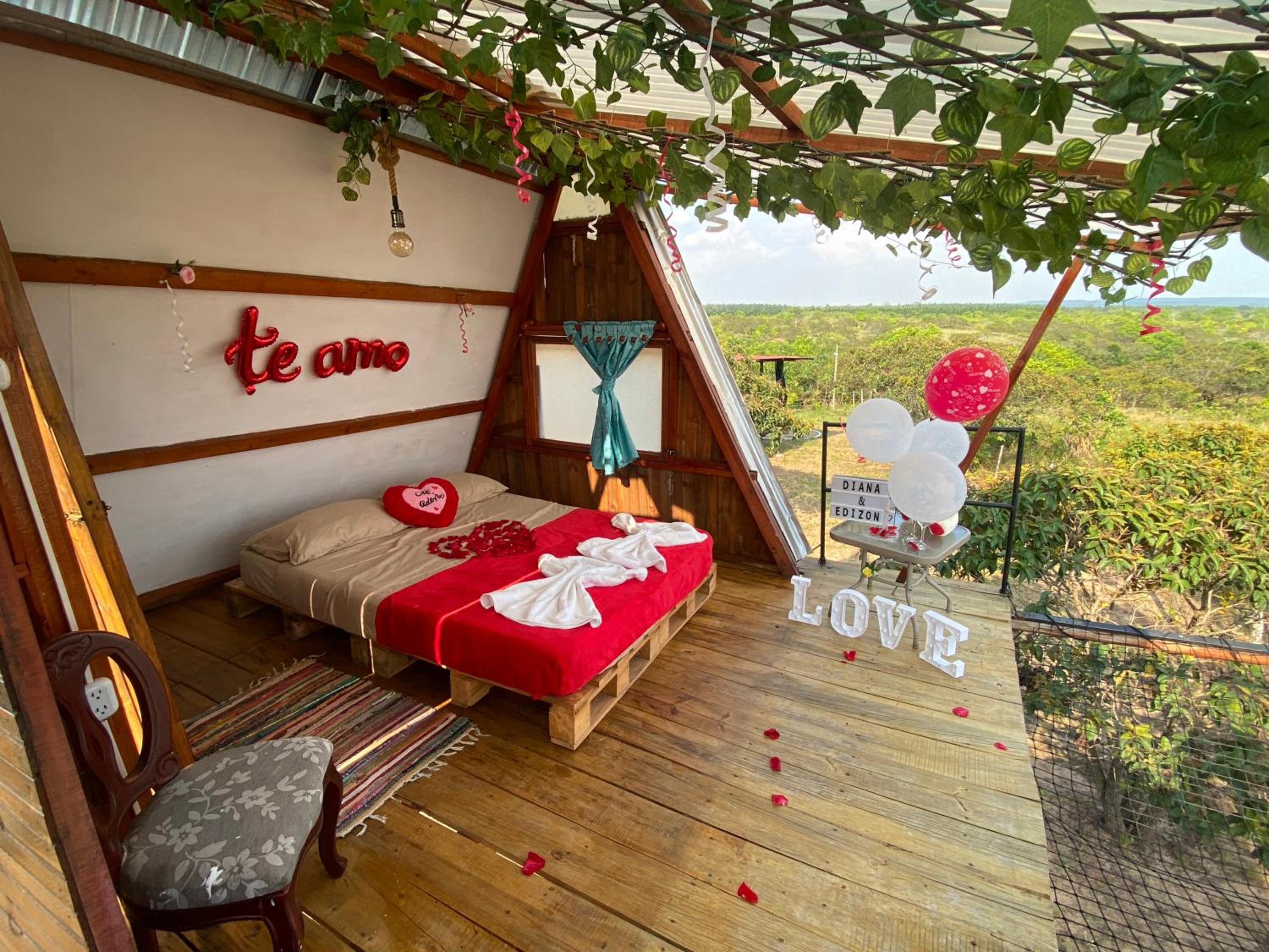 GLAMPING Y CABAÑAS EL MANÁ