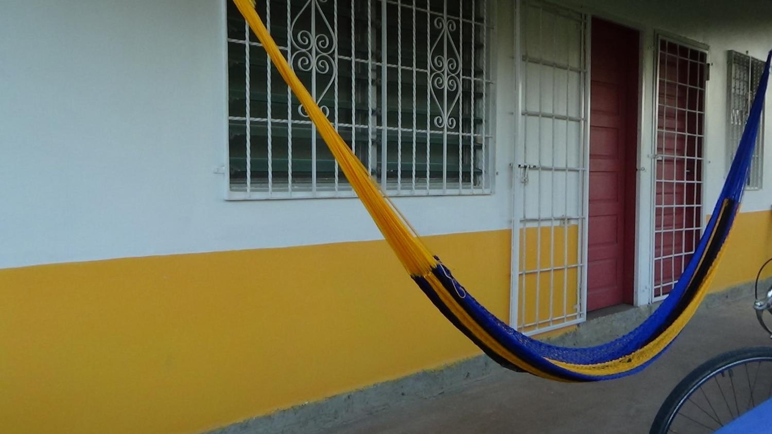 Hacienda Tropical Guest House