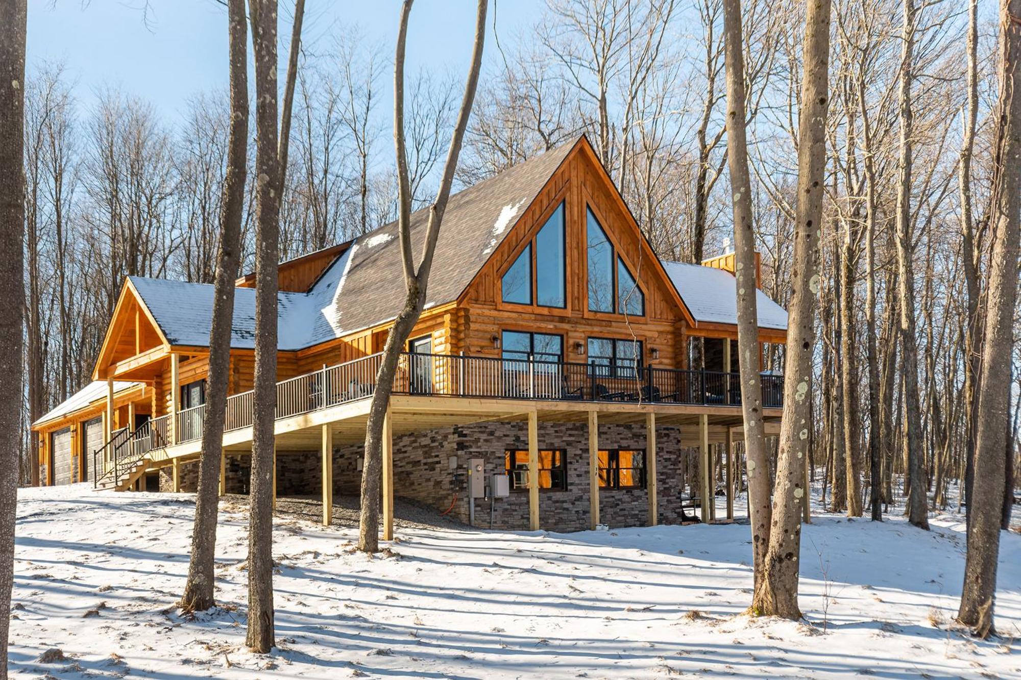 Honey Bear Hideaway view 2