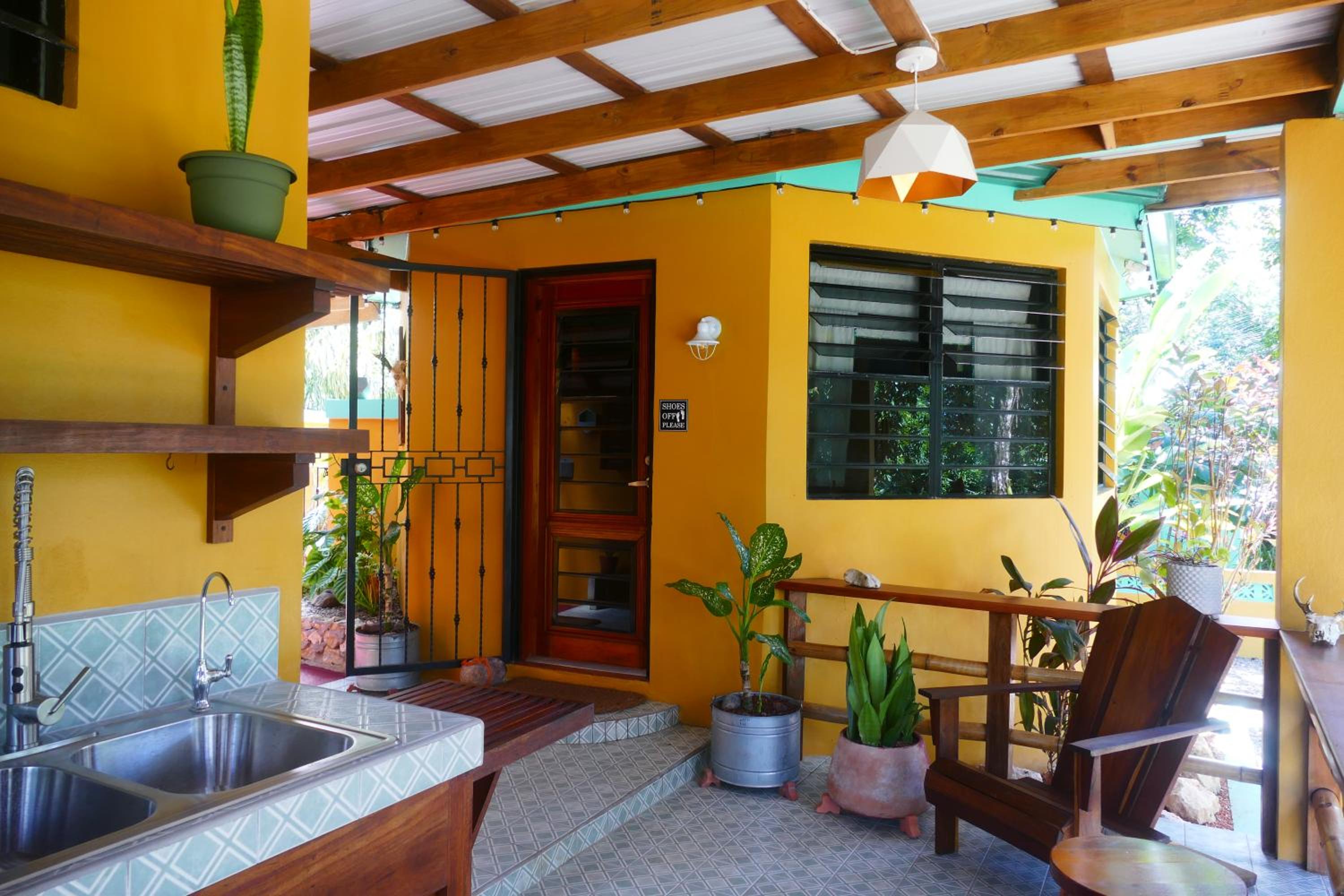 RiverHill Hideaway