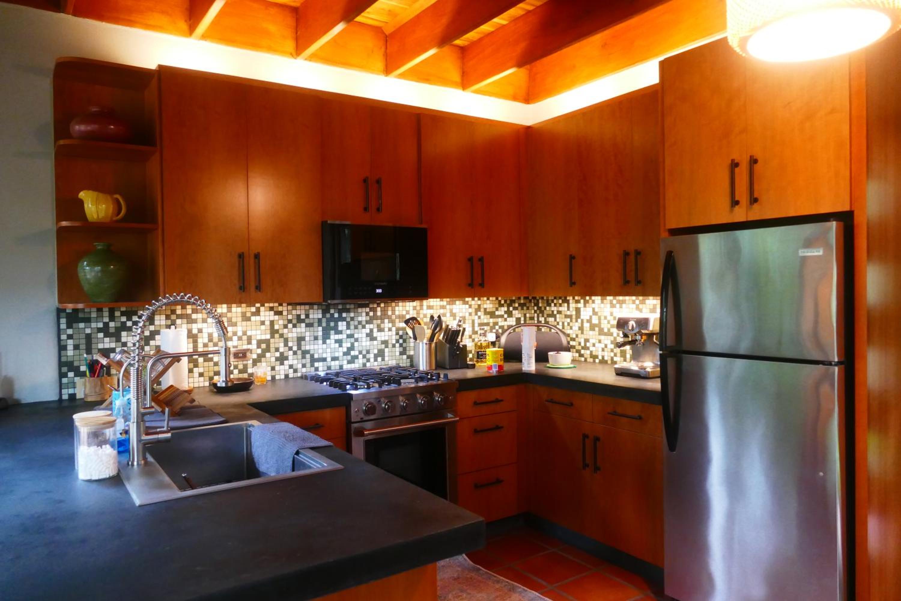 RiverHill Hideaway
