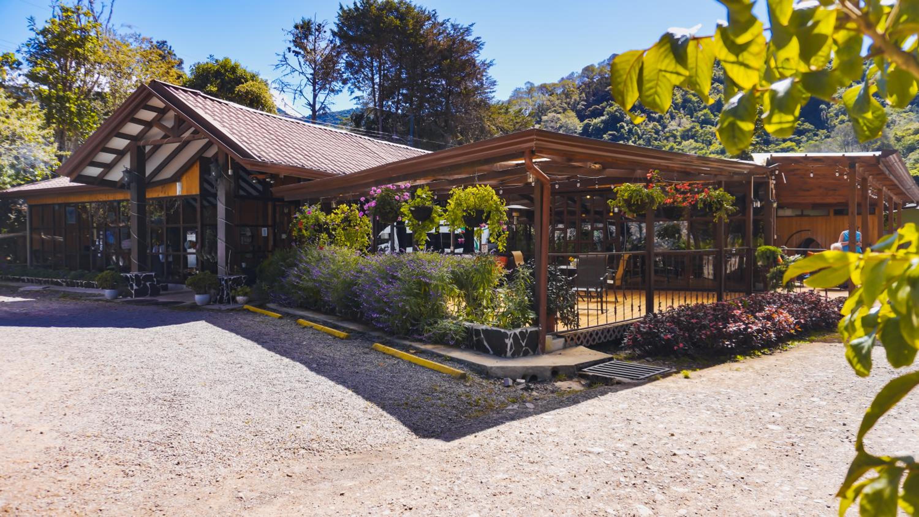 Hotel de Montaña Suria