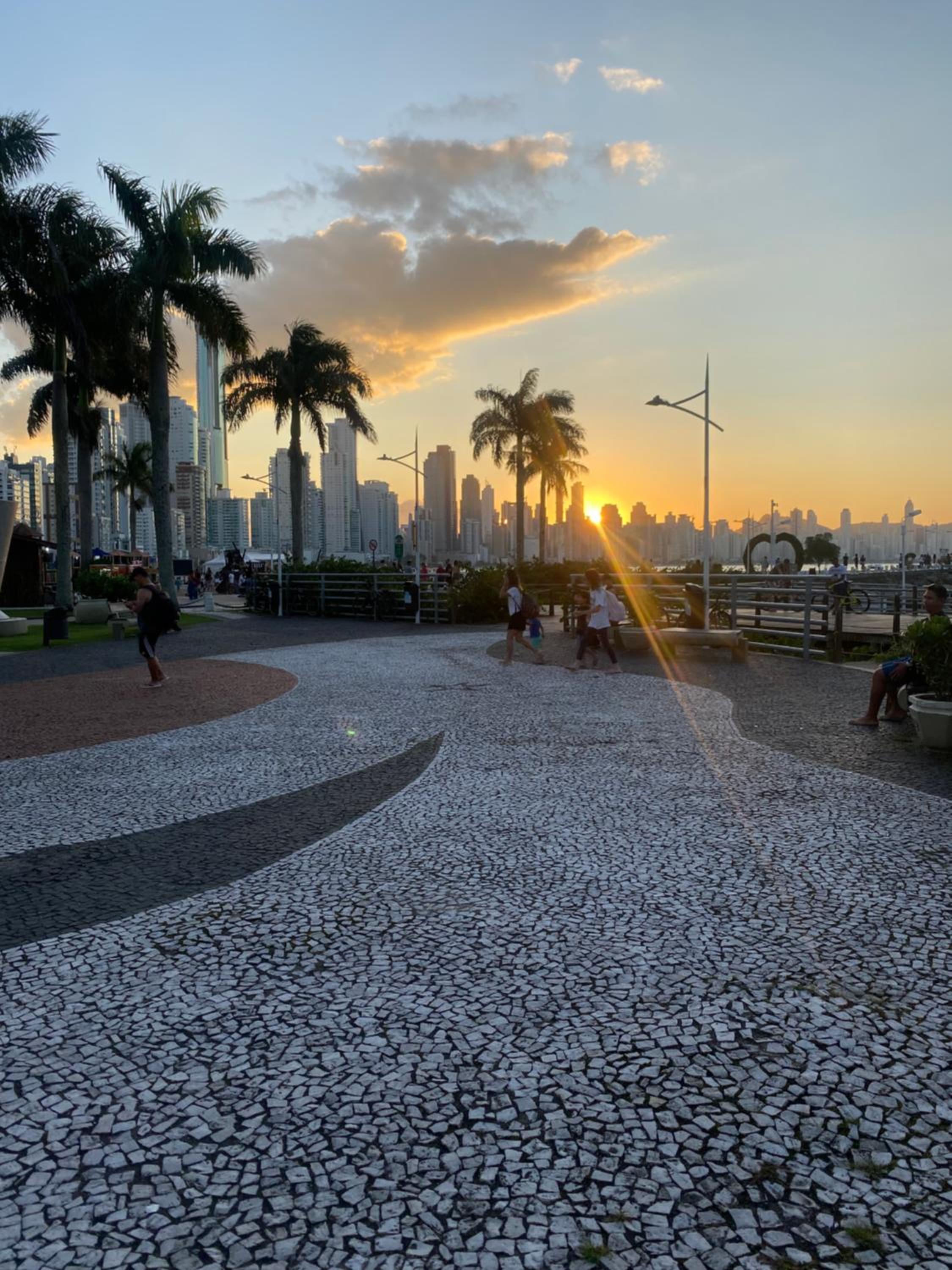 Beira Mar com Excelente Localização