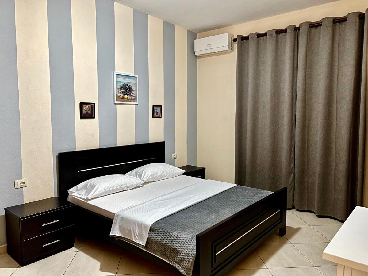 Apartments Klajdi