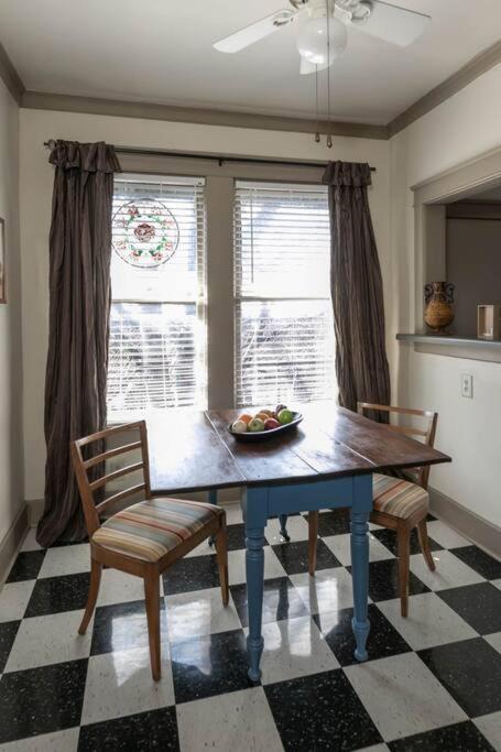 Memphis Belvedere Suites Upper Queen loft 1 Bedroom