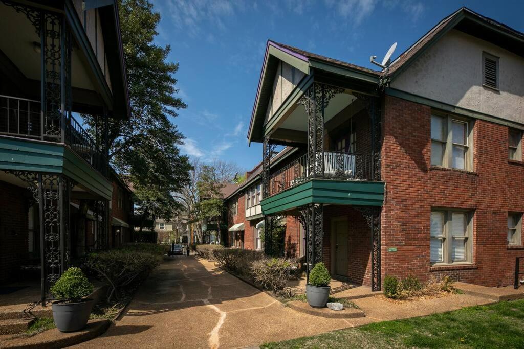 Memphis Belvedere Suites Upper Queen loft 1 Bedroom