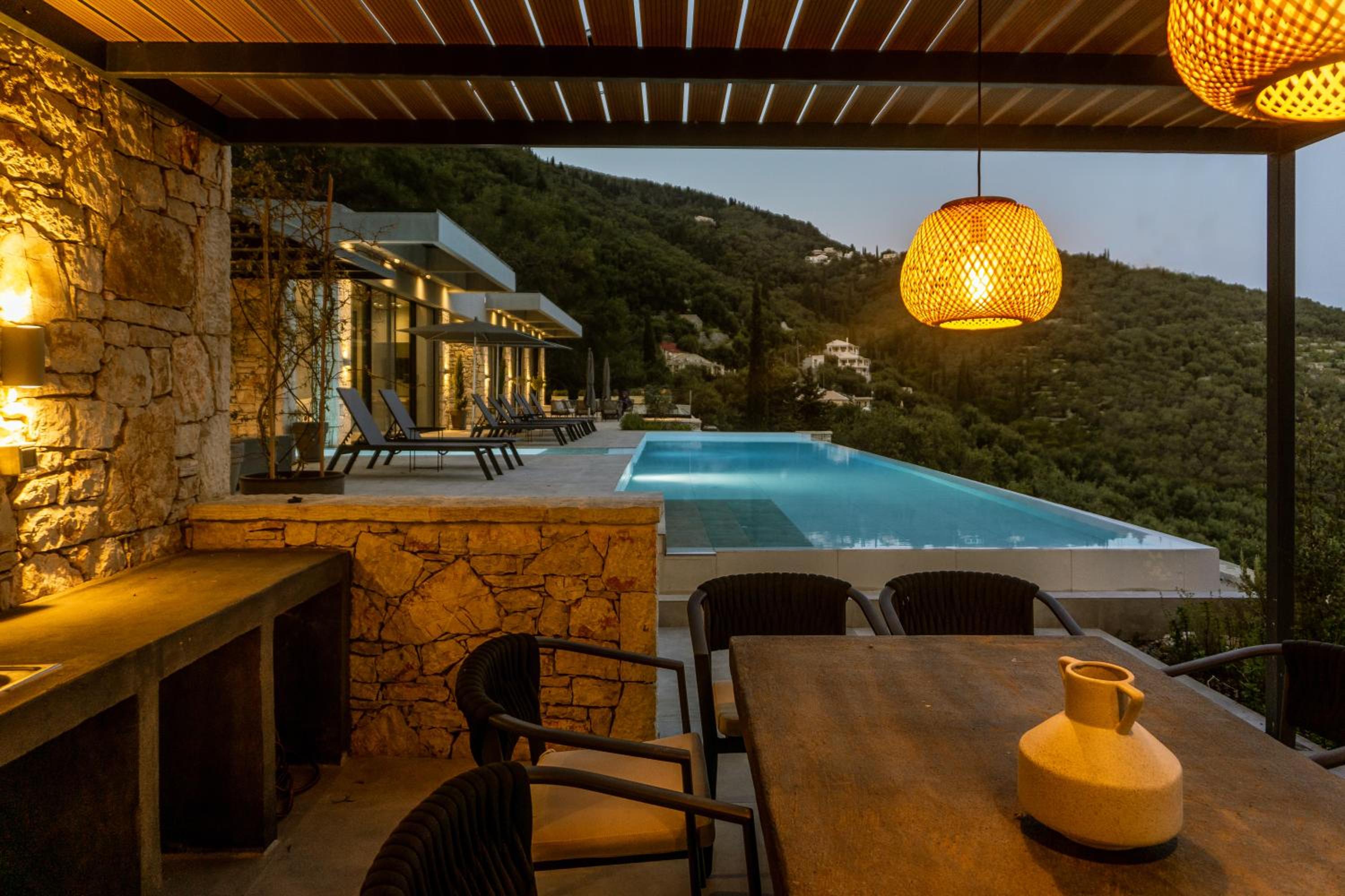 Saphira Villa by WhiteDream Villas