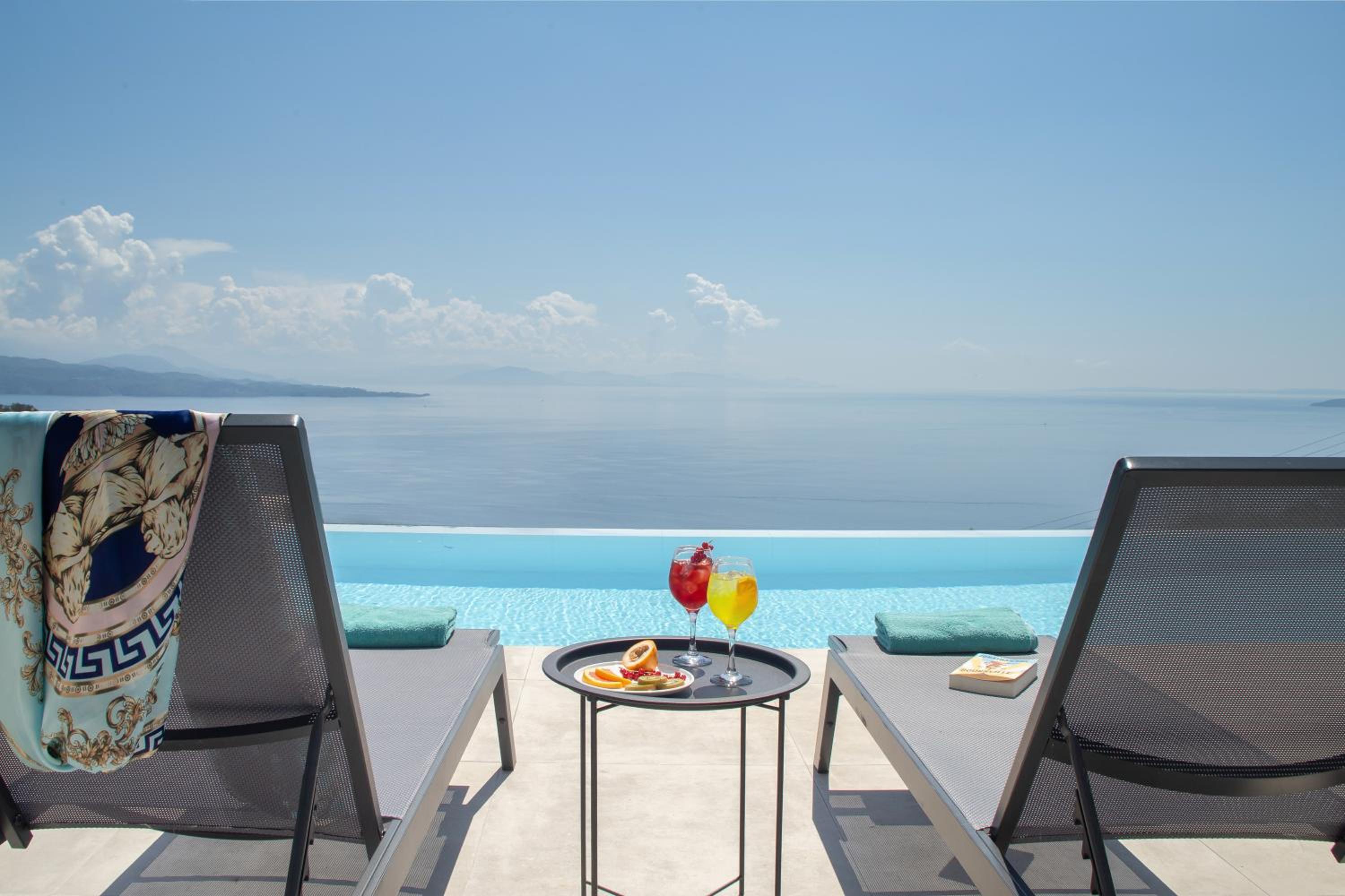 Saphira Villa by WhiteDream Villas