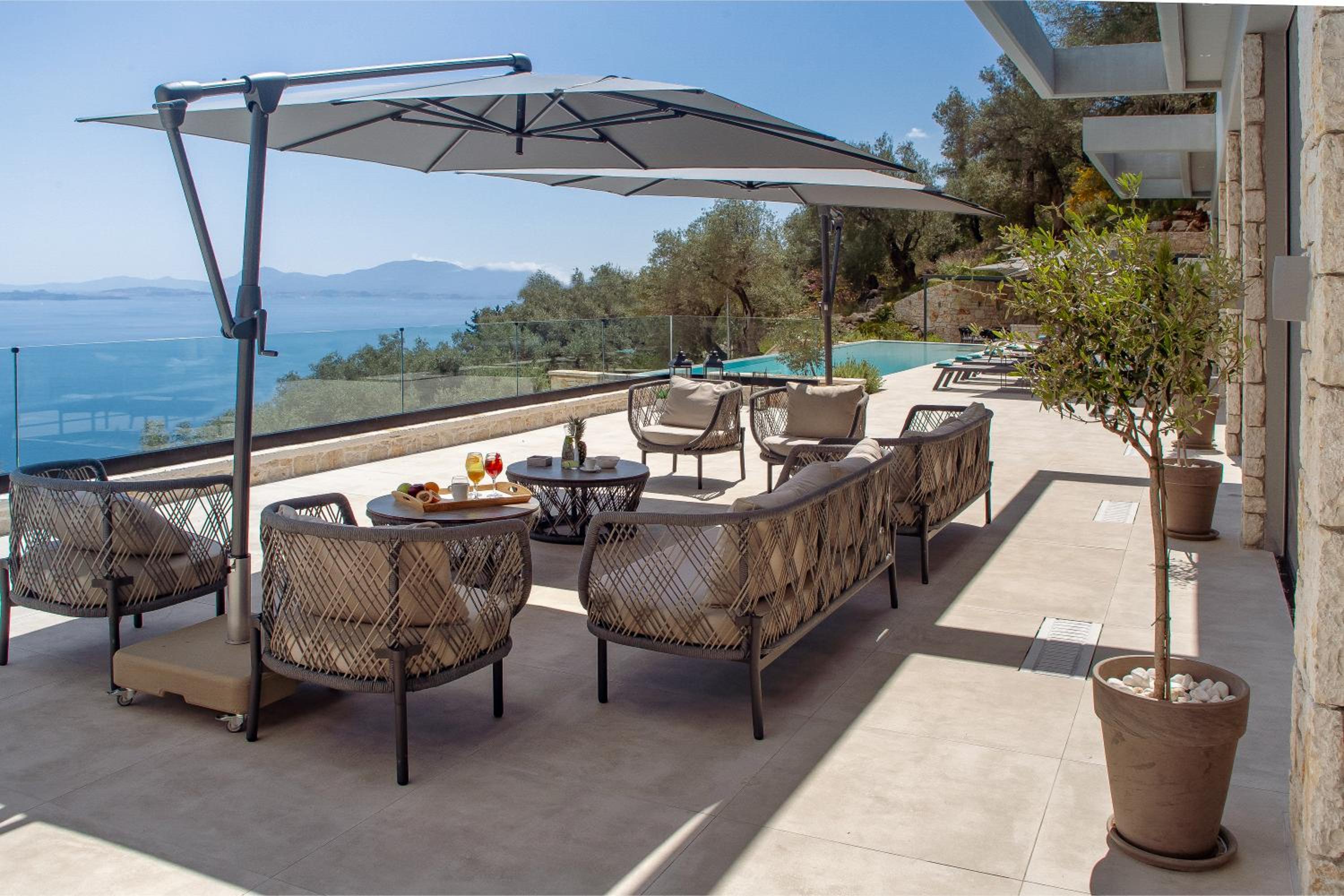 Saphira Villa by WhiteDream Villas